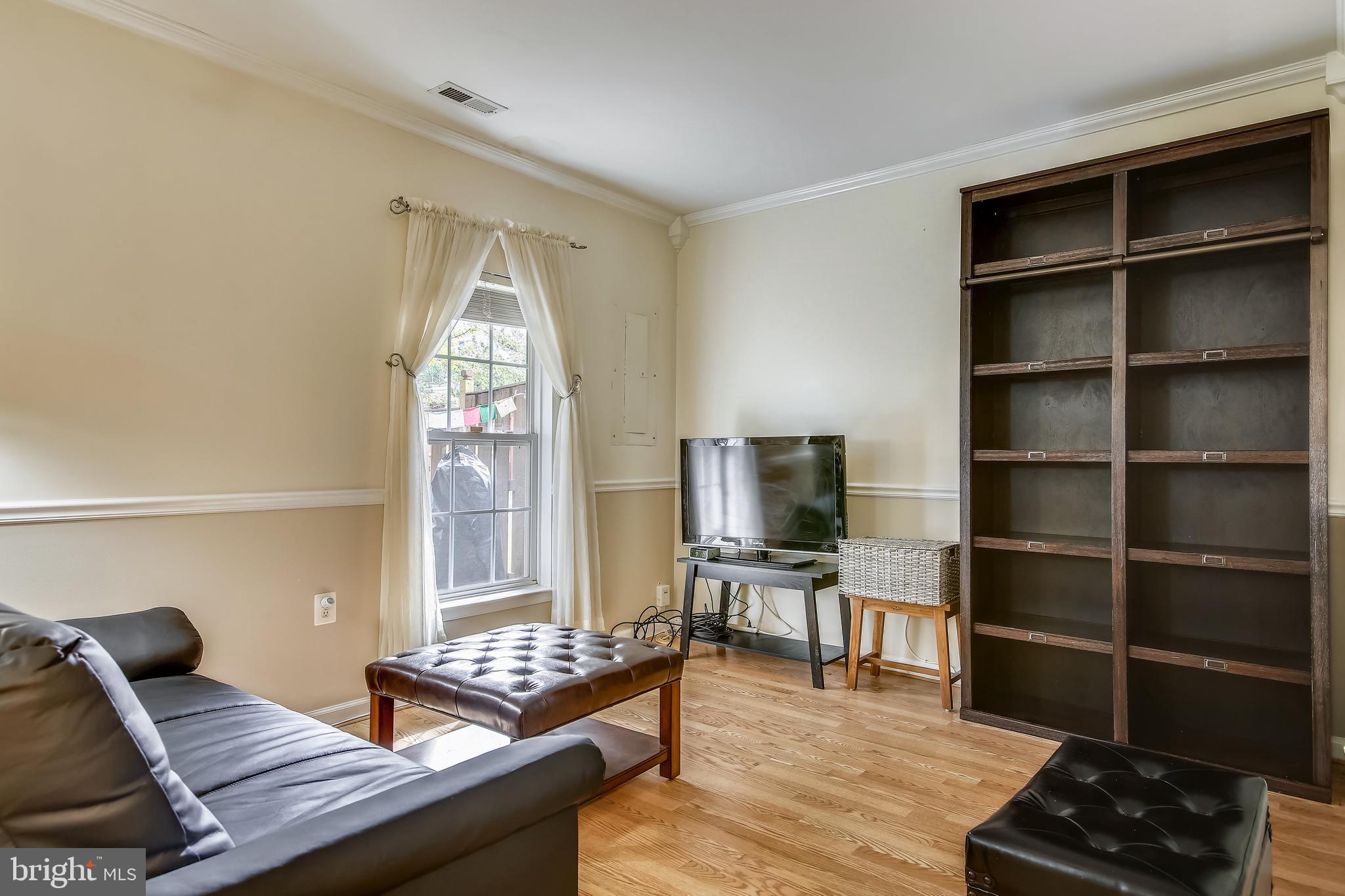 COLONNADE AT DULLES - Residential Lease