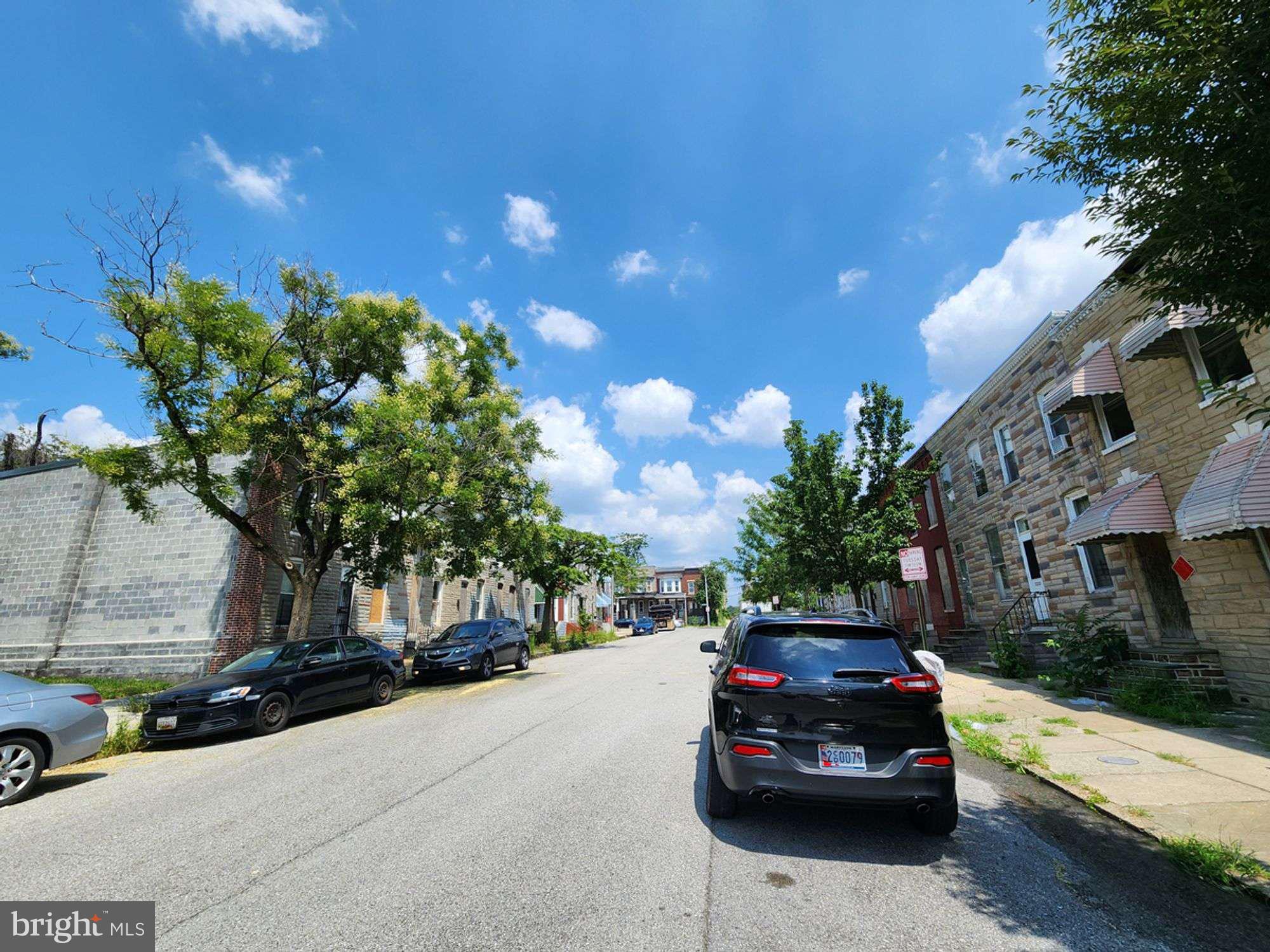 SANDTOWN-WINCHESTER - Residential