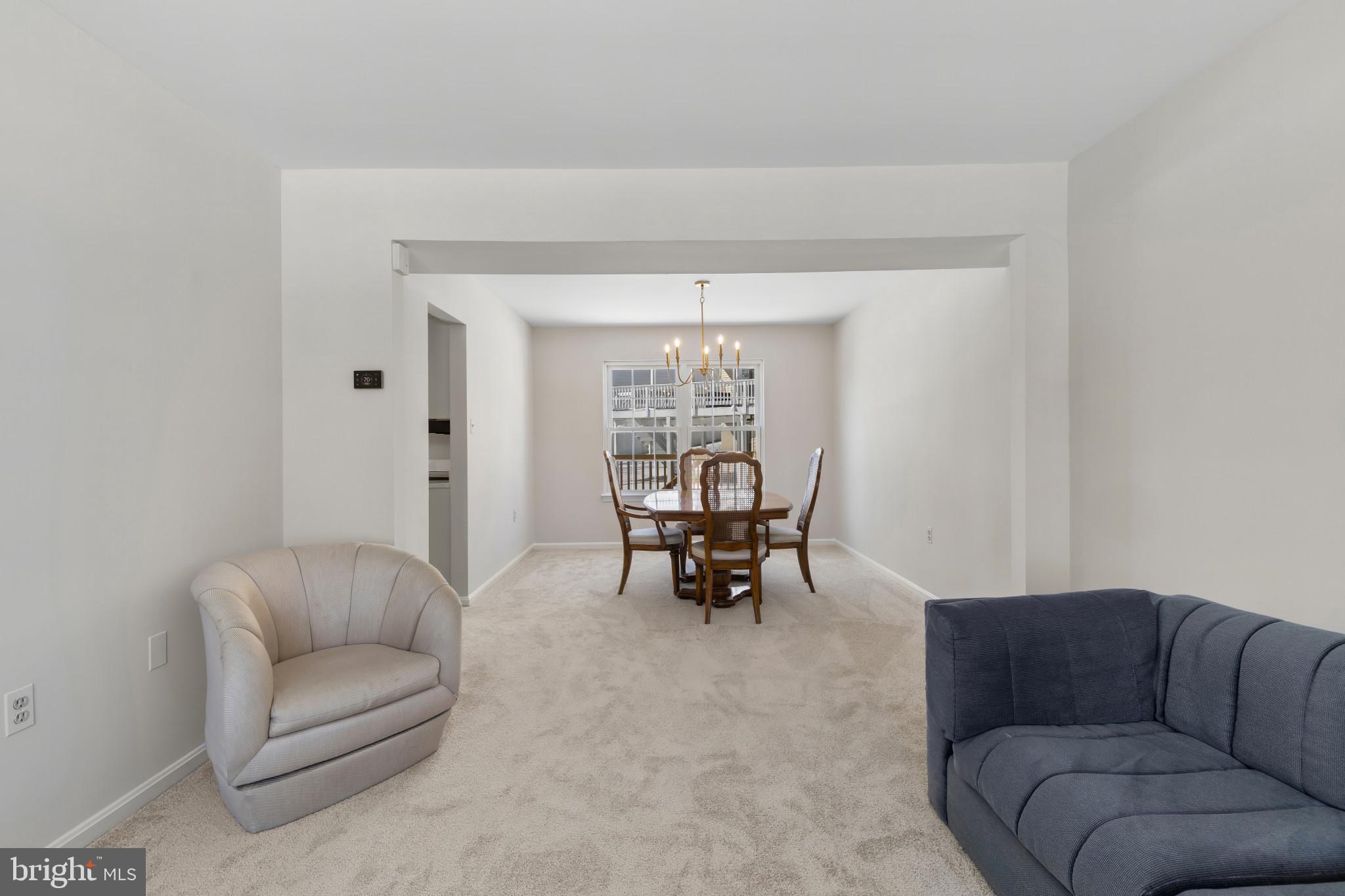 SUBURBIA - Residential