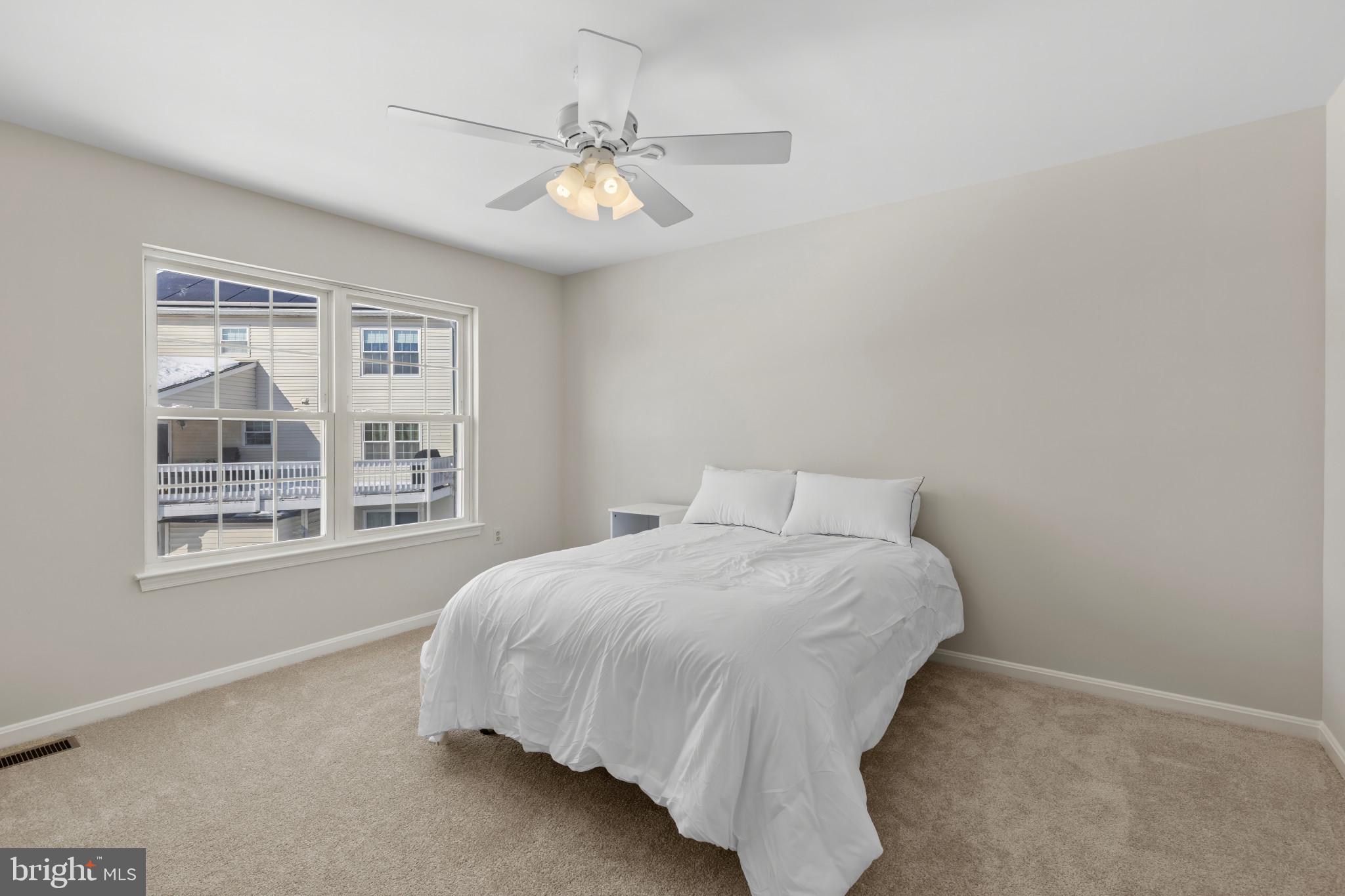 SUBURBIA - Residential