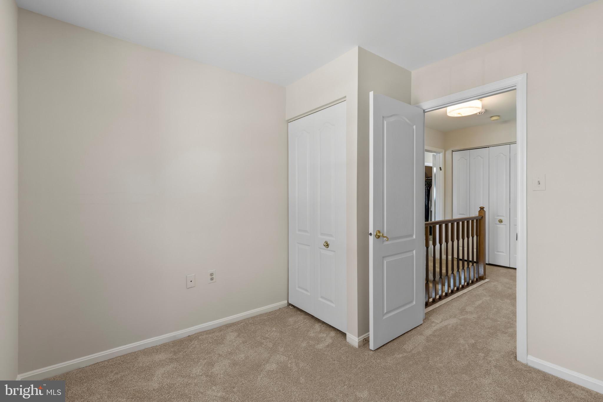 SUBURBIA - Residential