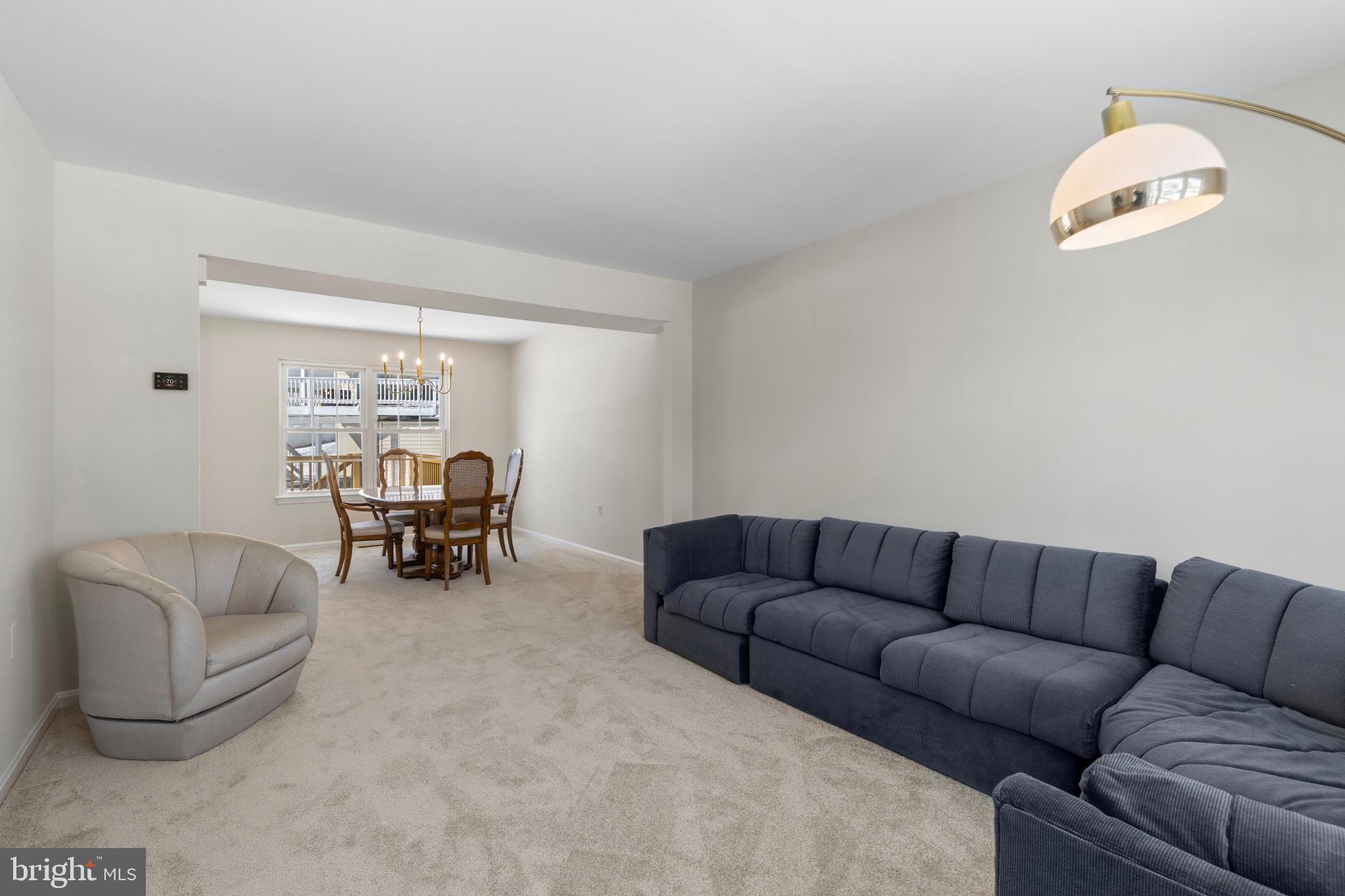 SUBURBIA - Residential