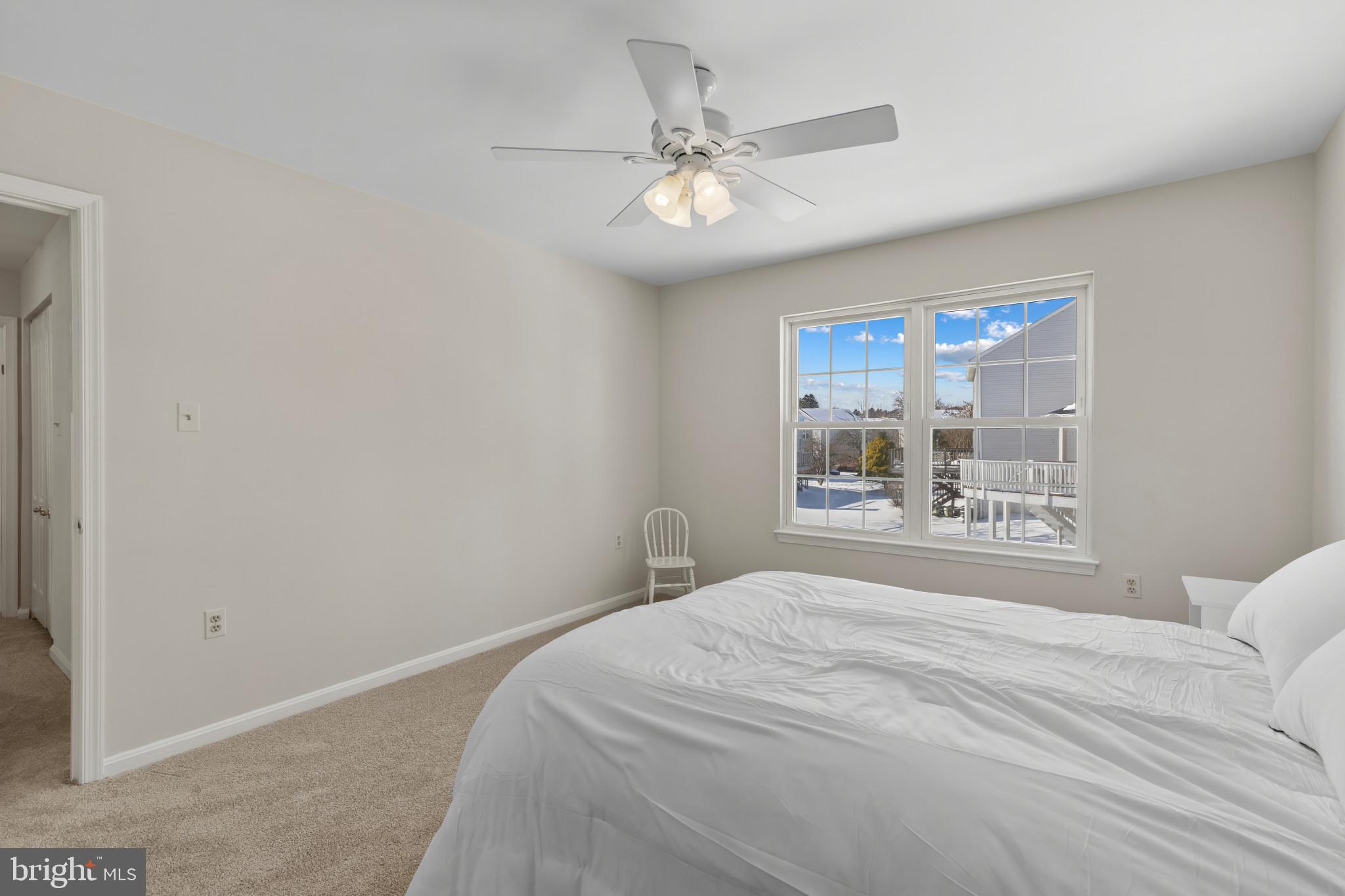 SUBURBIA - Residential