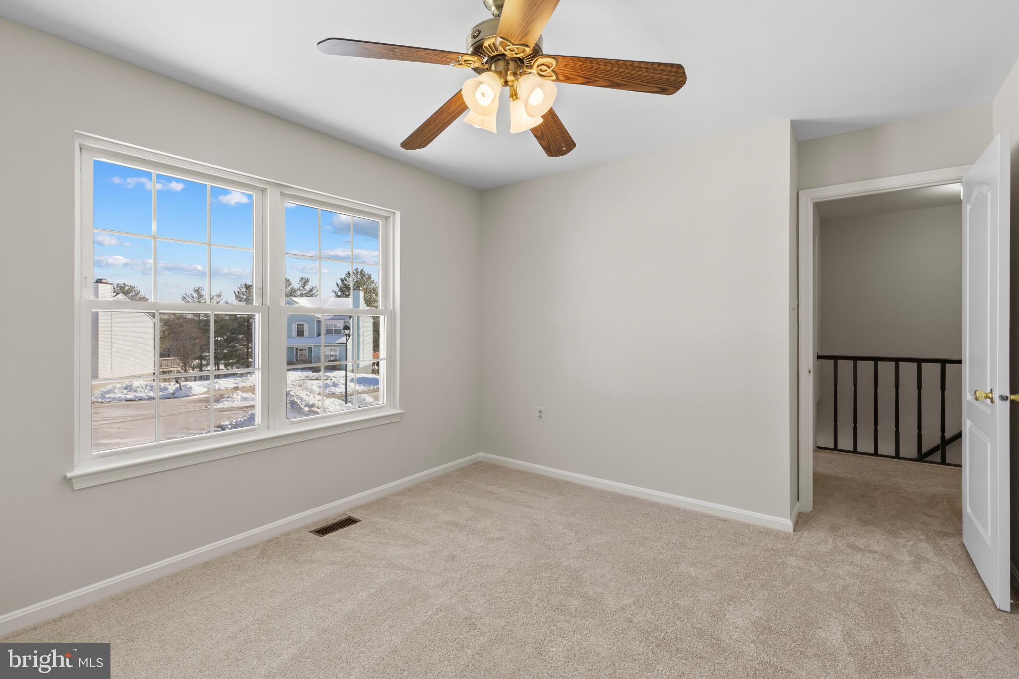 SUBURBIA - Residential