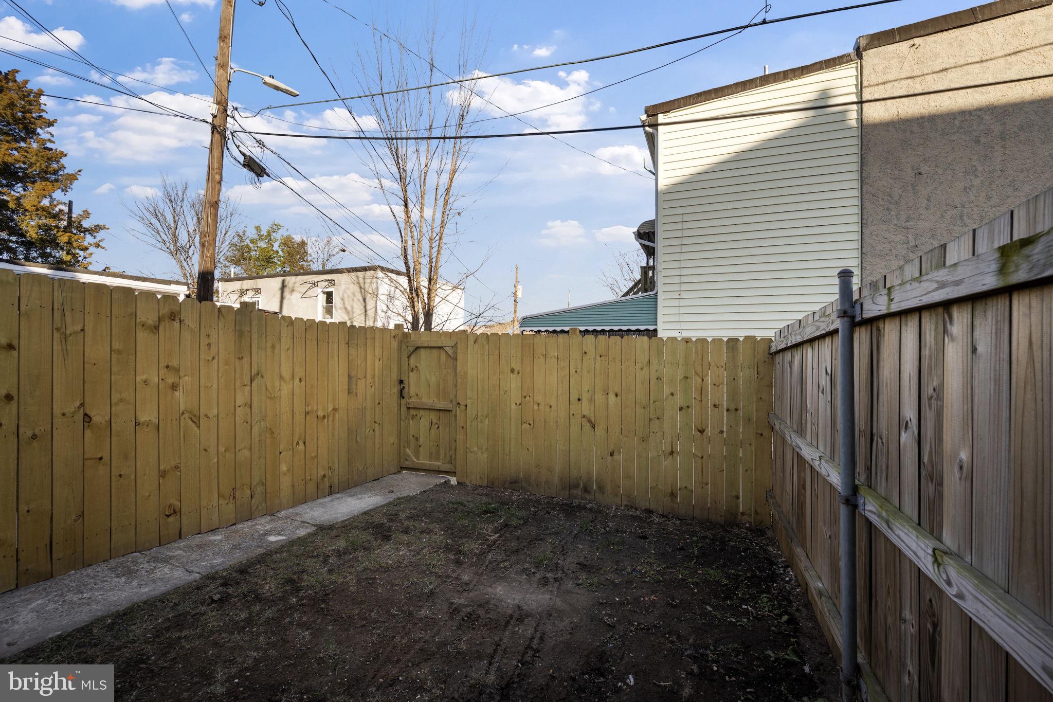 HAMPDEN HISTORIC DISTRICT - Residential