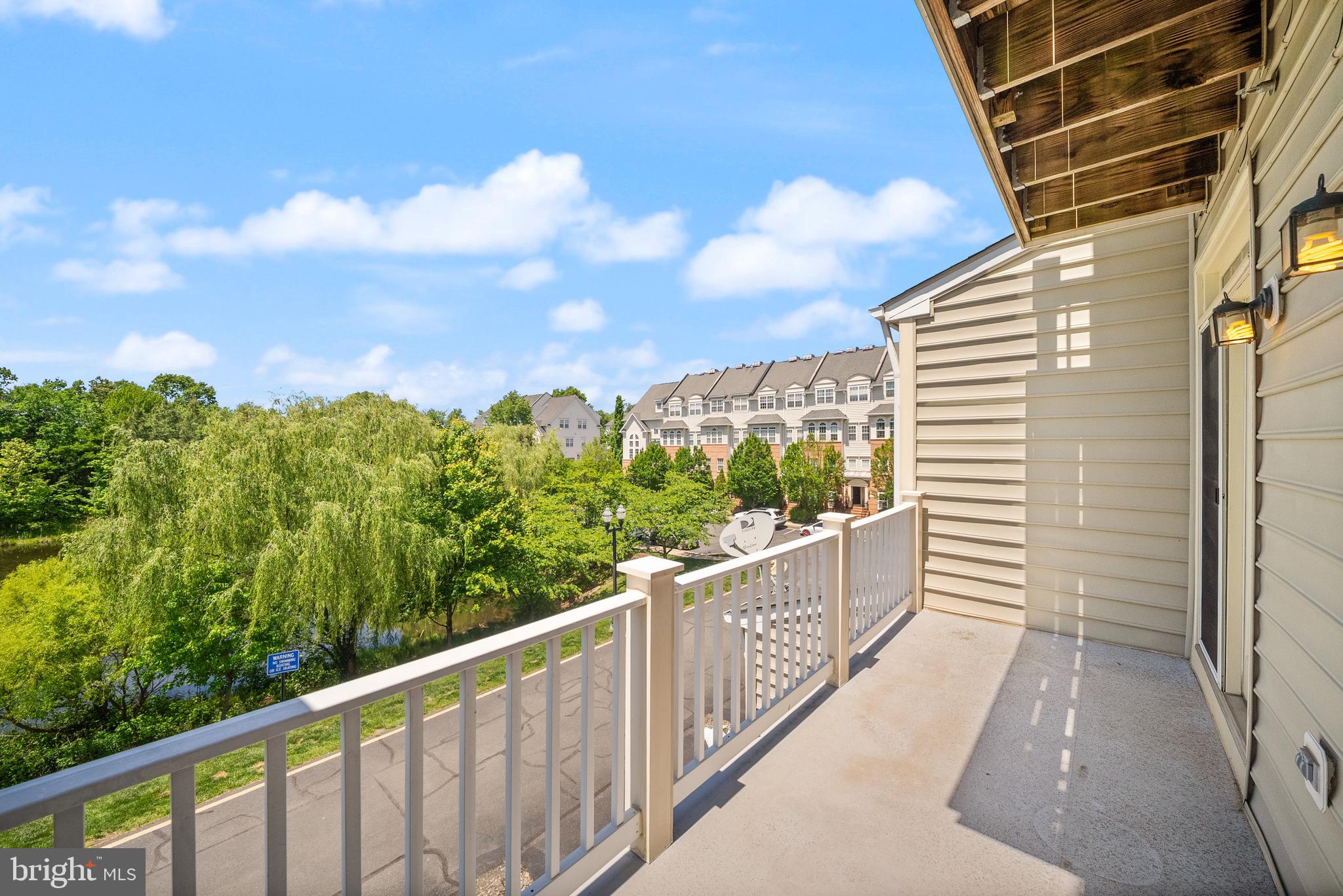 THE TOWNES AT VILLAGE PLACE - Residential