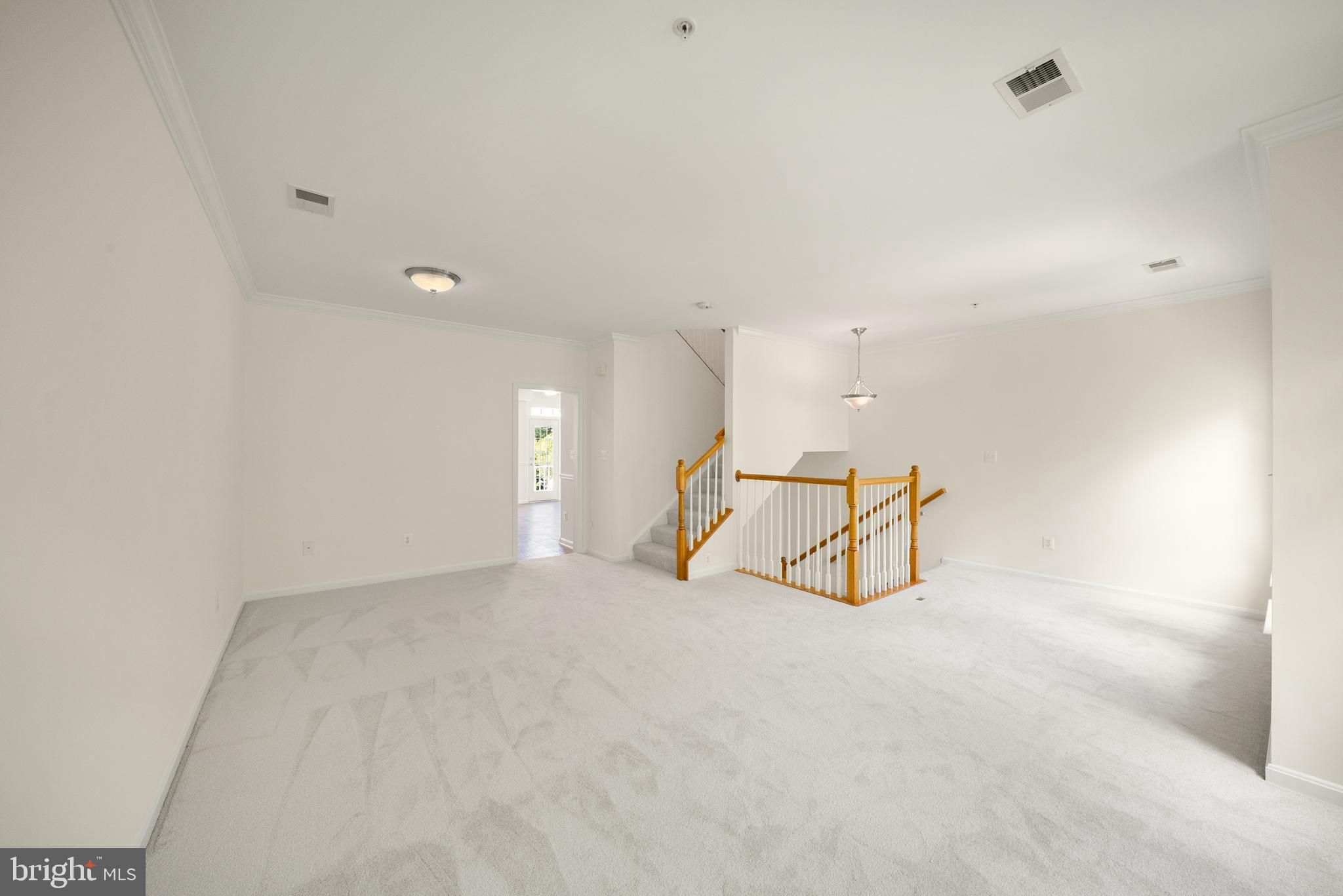 THE TOWNES AT VILLAGE PLACE - Residential