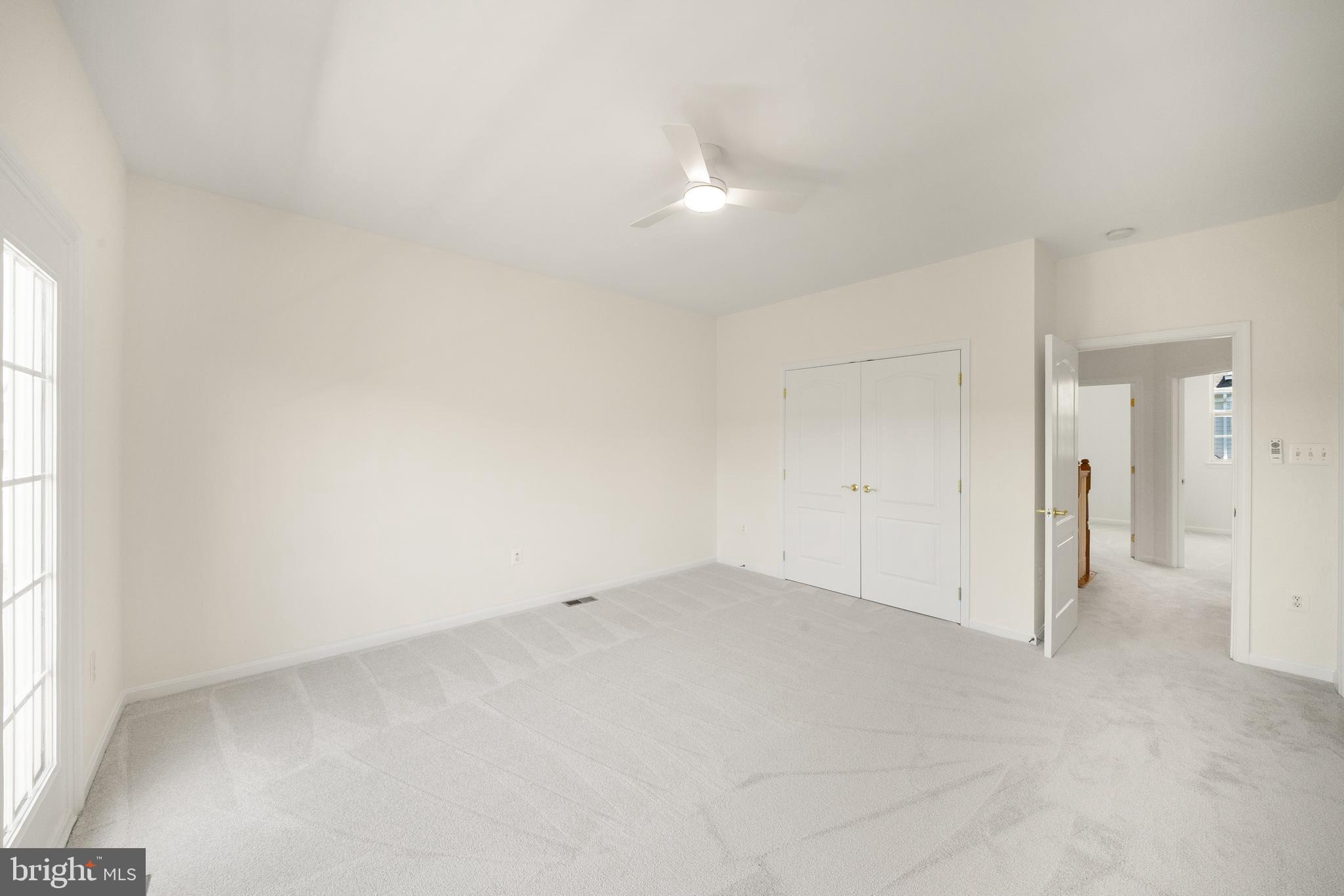 THE TOWNES AT VILLAGE PLACE - Residential