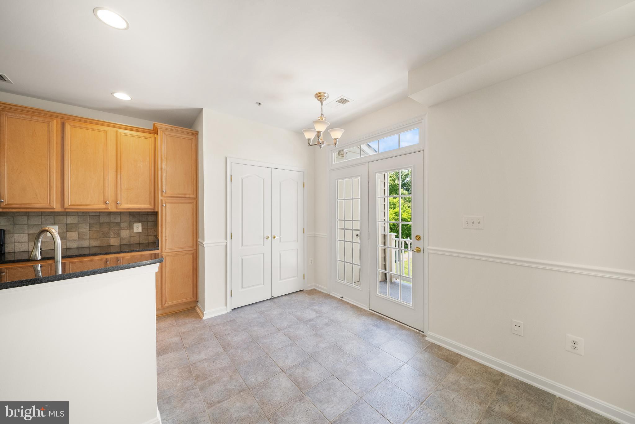 THE TOWNES AT VILLAGE PLACE - Residential