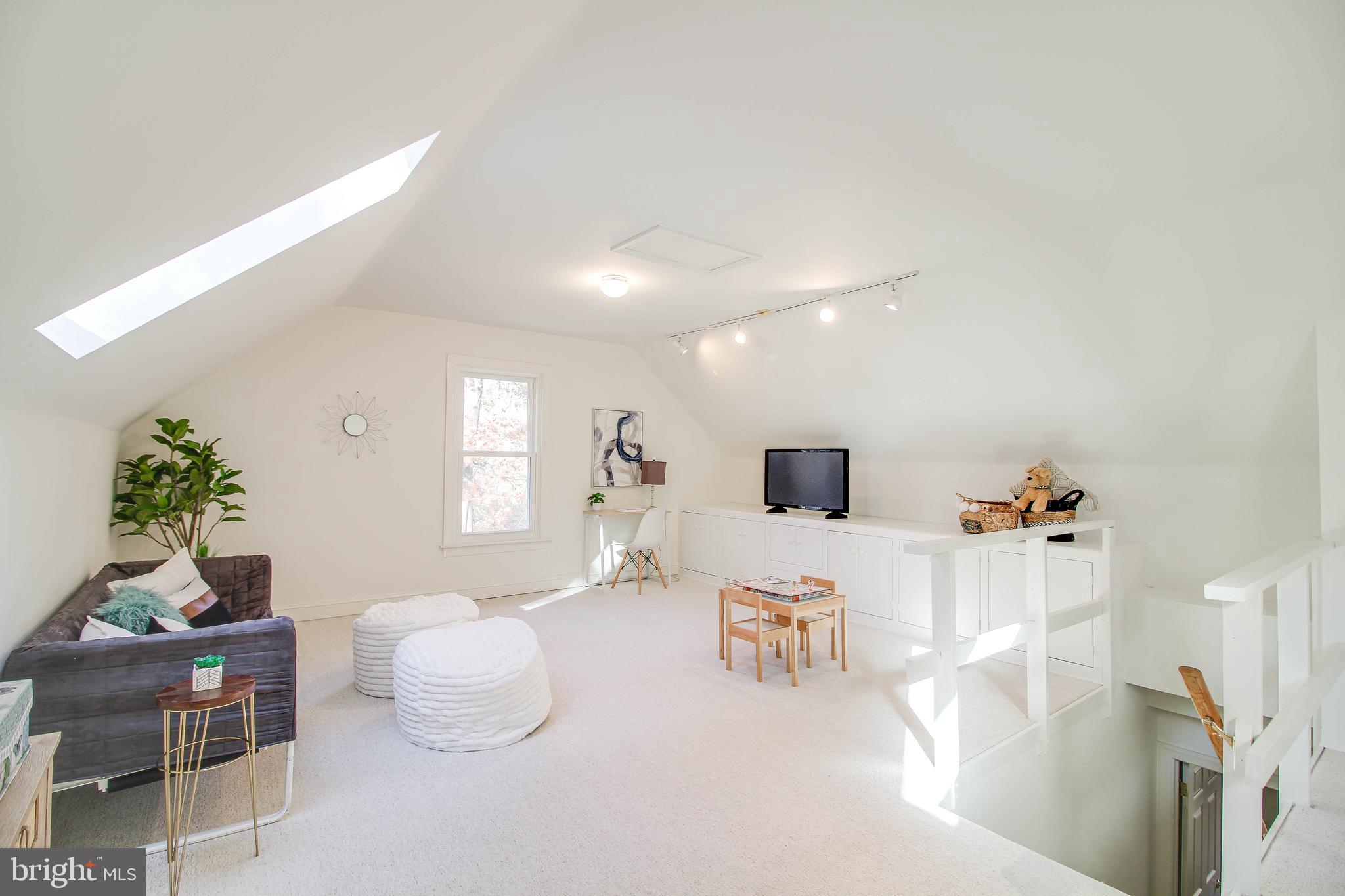 DAYTON MEADOWS - Residential