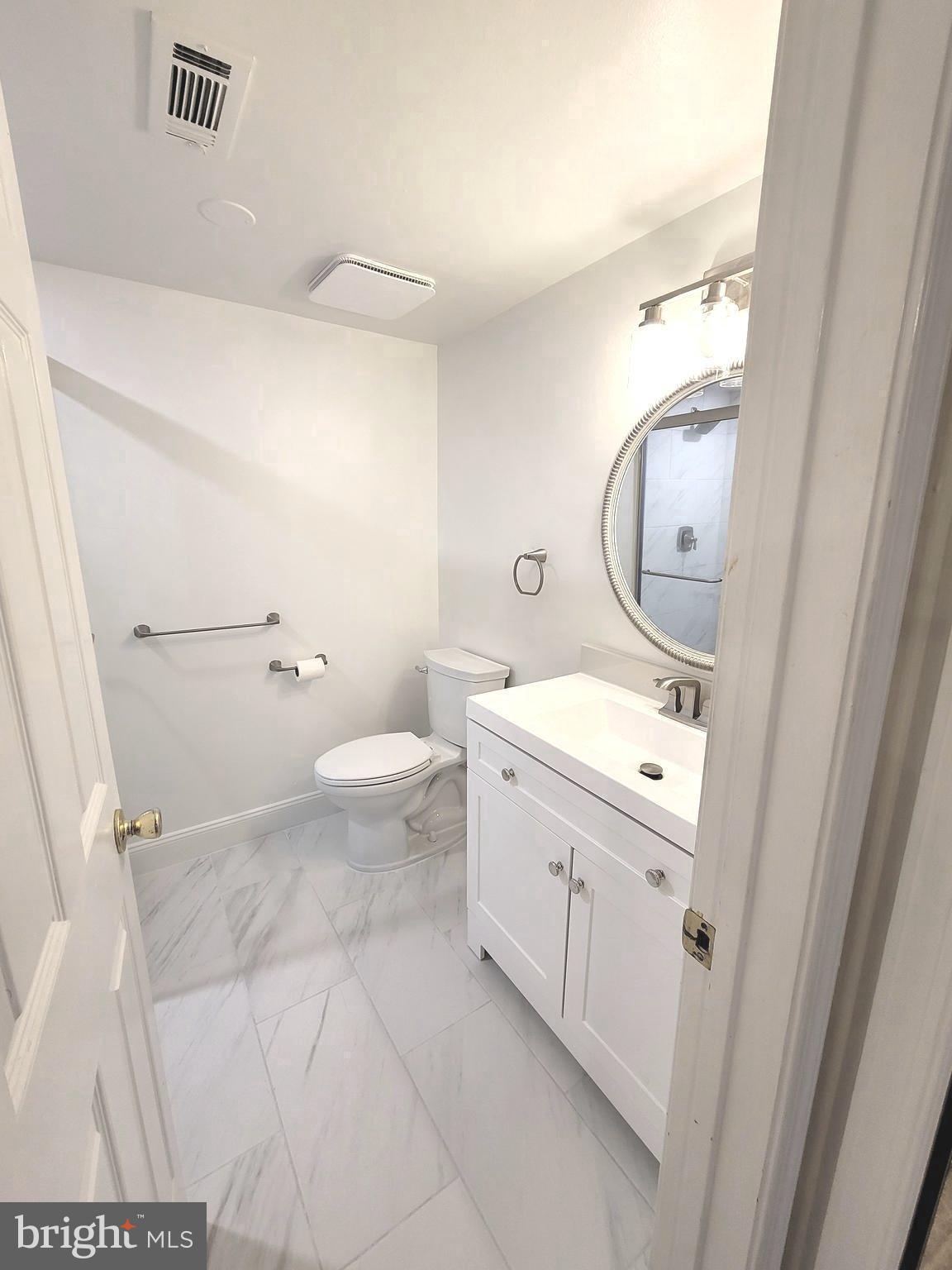 CHESTERBROOK - Residential Lease