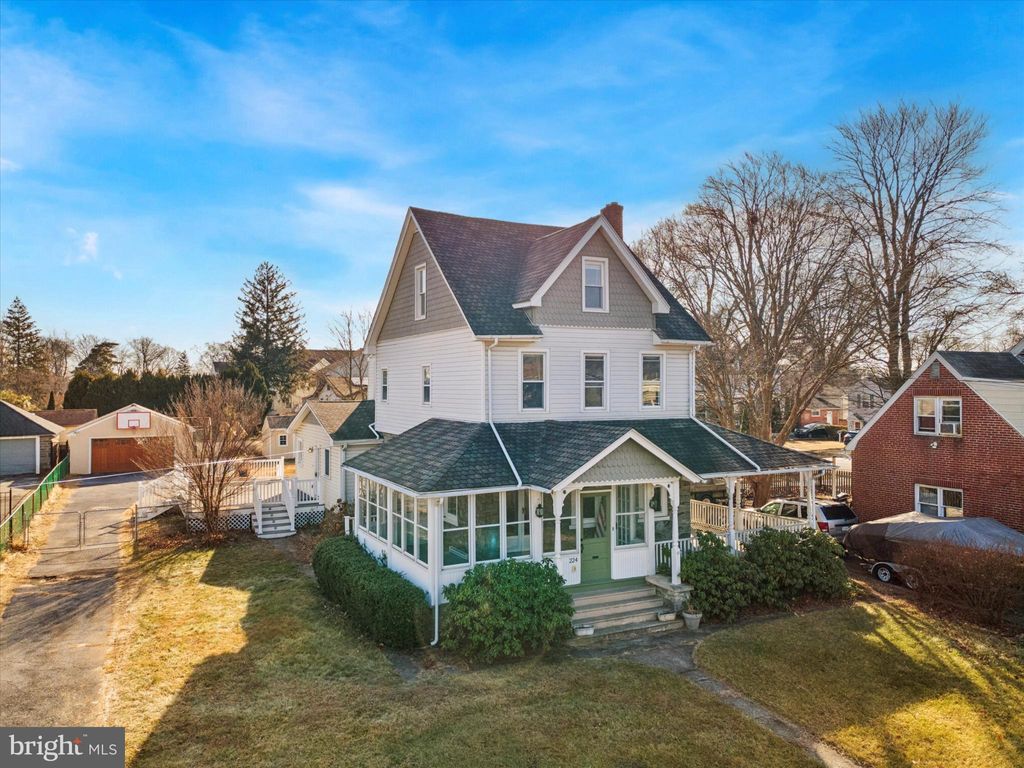 Photo of 224 W Providence Road W, ALDAN, PA 19018 (MLS # PADE2104428)