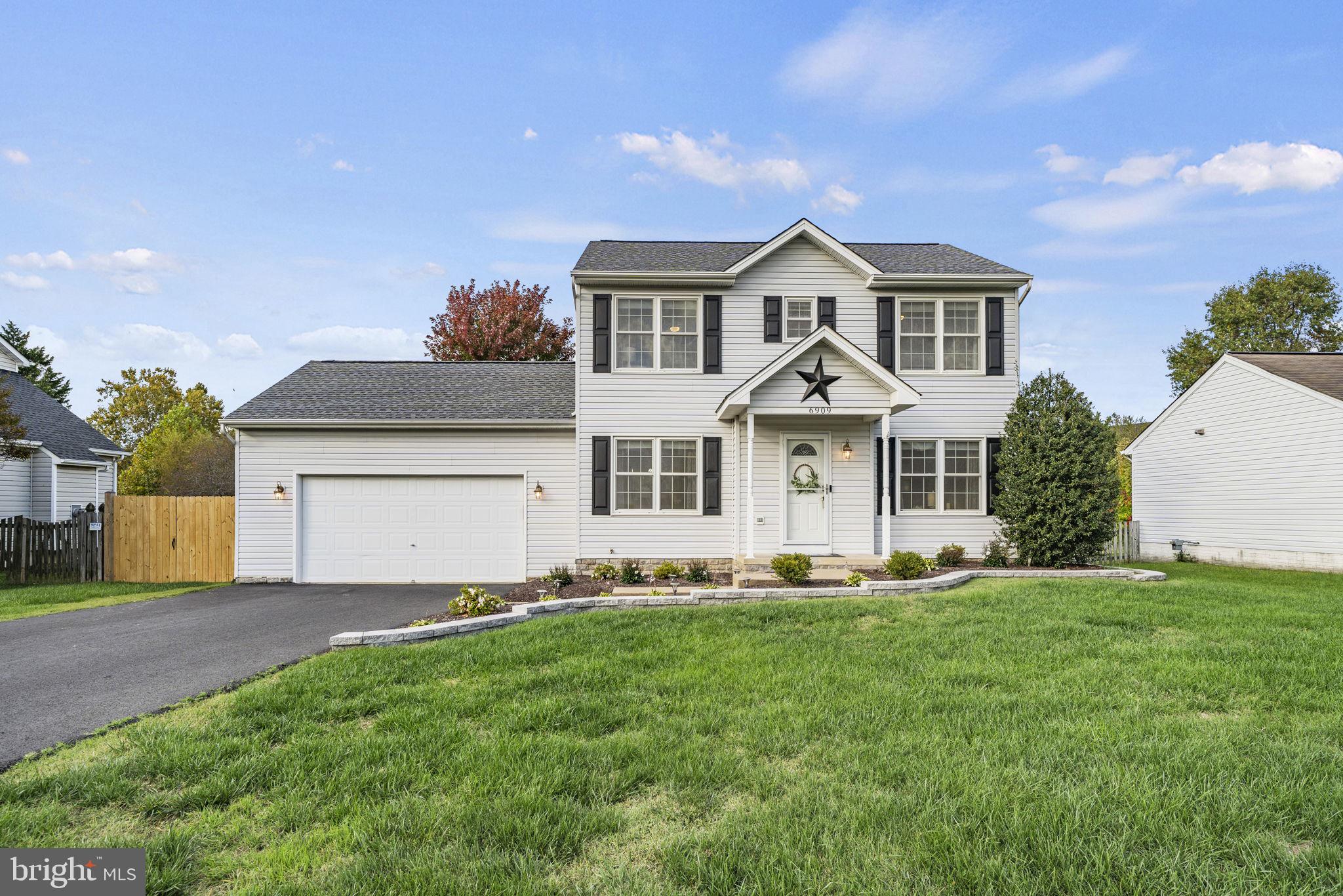 SMOKETREE - Residential