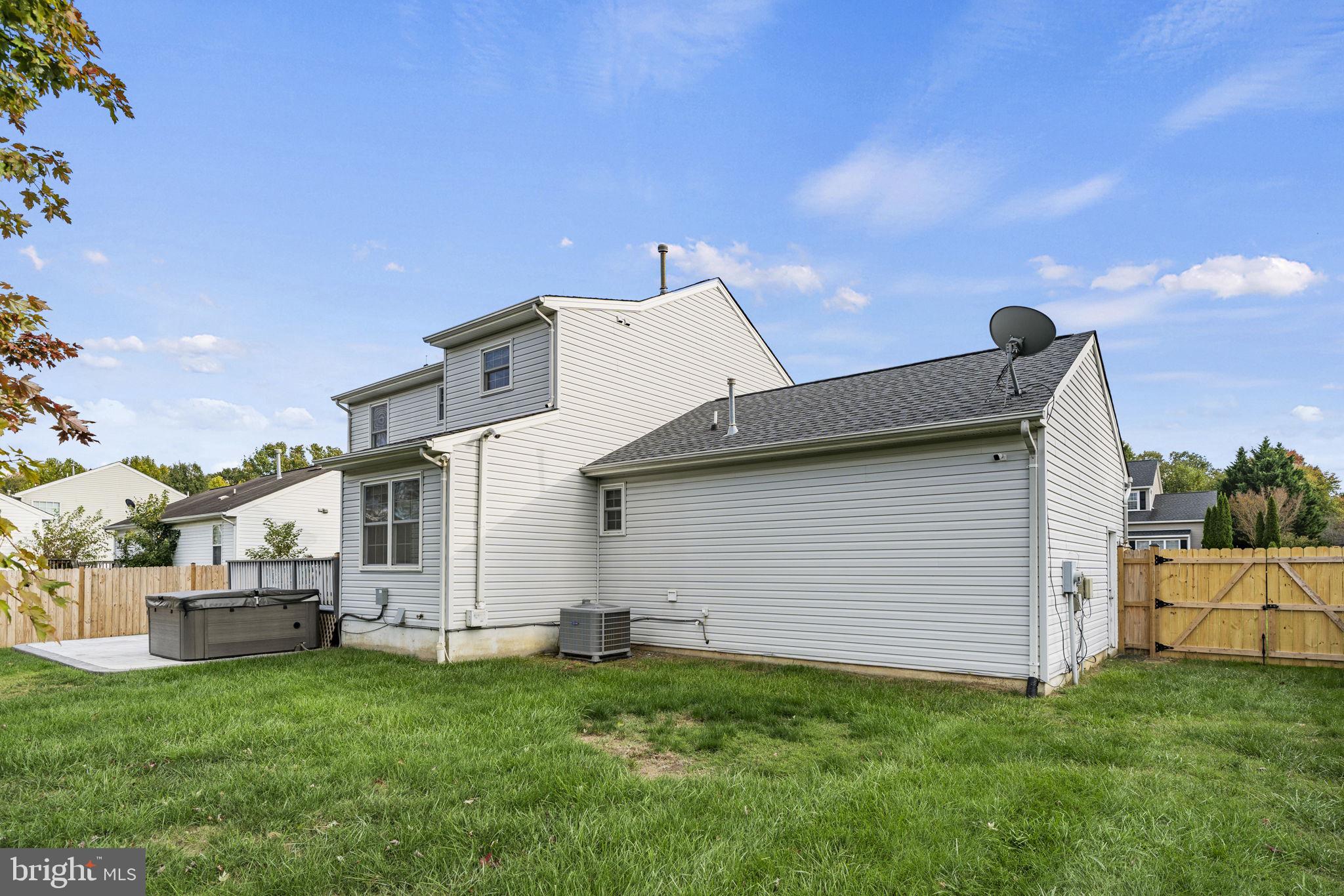 SMOKETREE - Residential