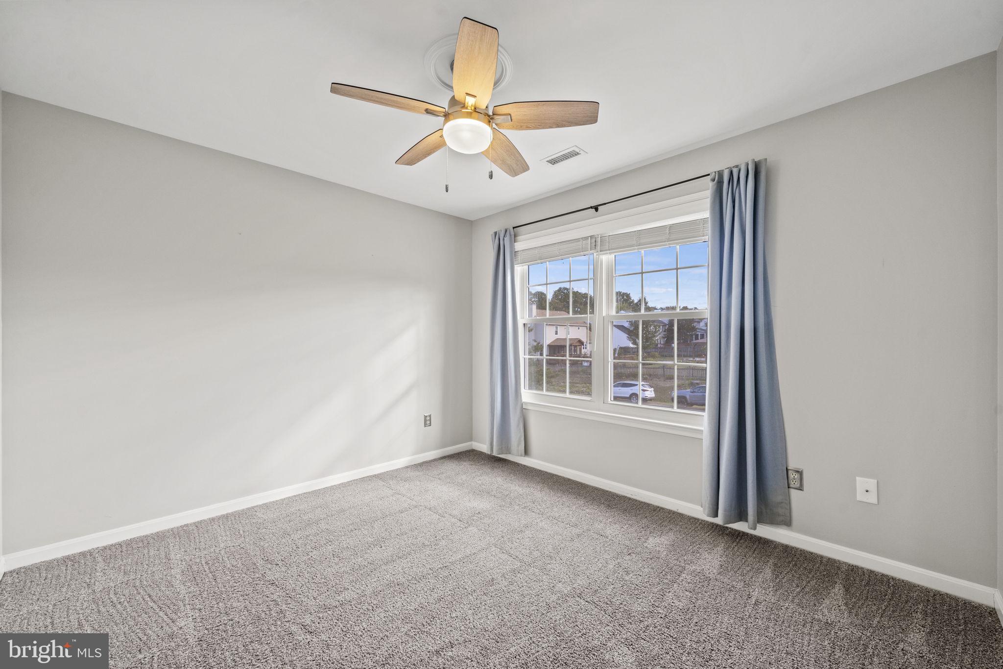 SMOKETREE - Residential