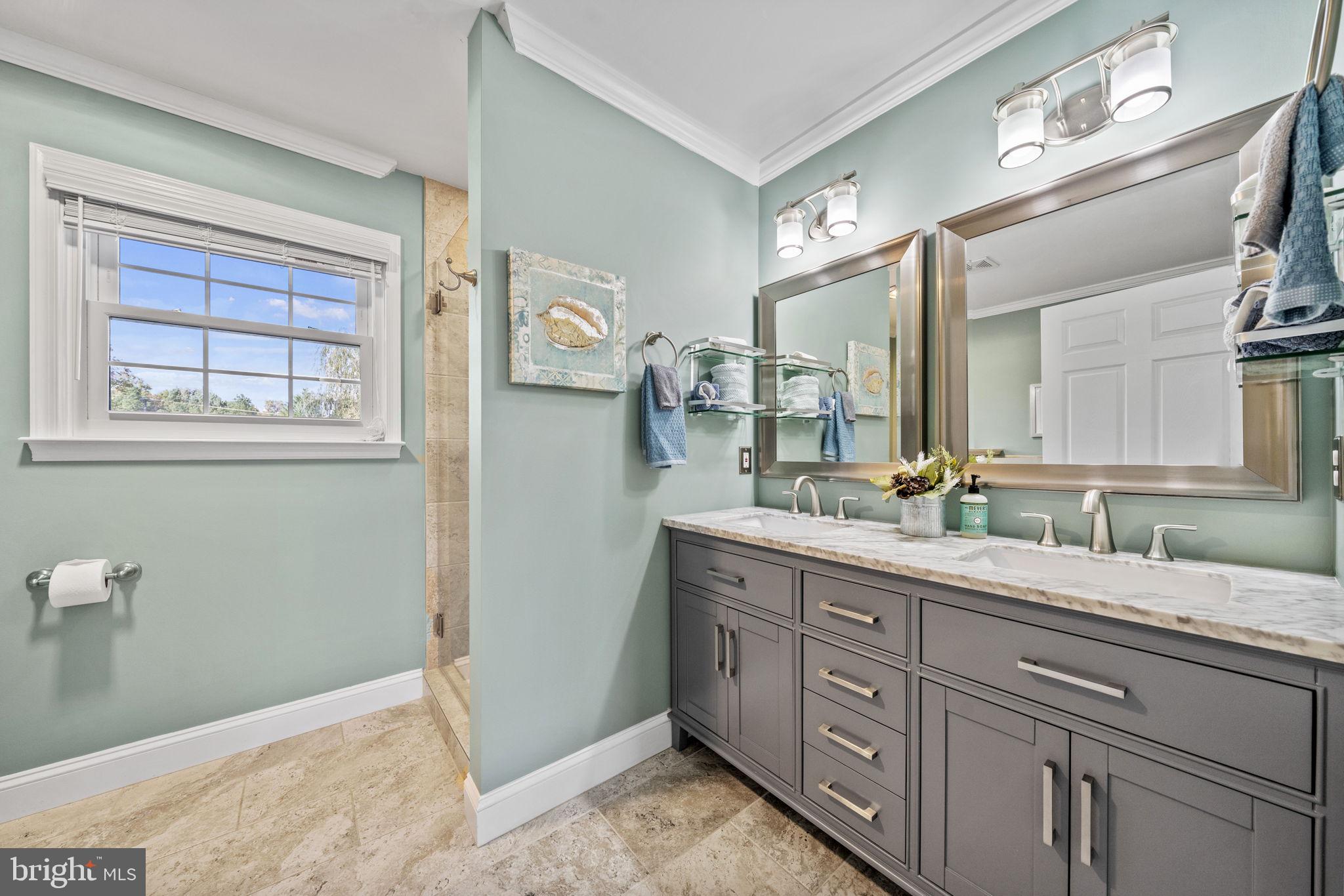 SMOKETREE - Residential