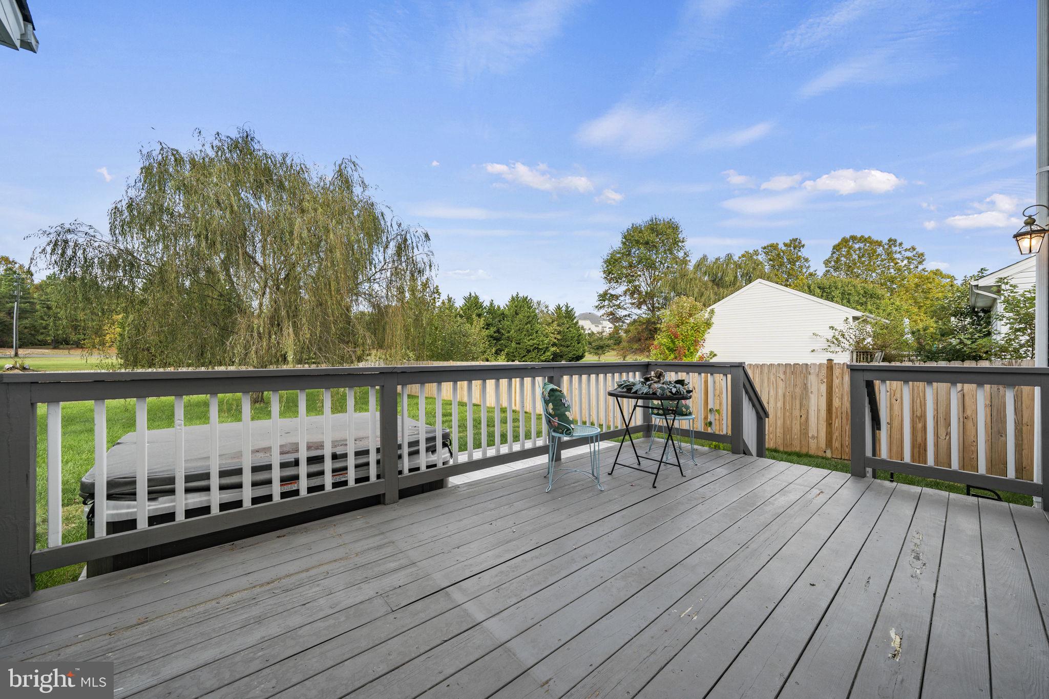 SMOKETREE - Residential