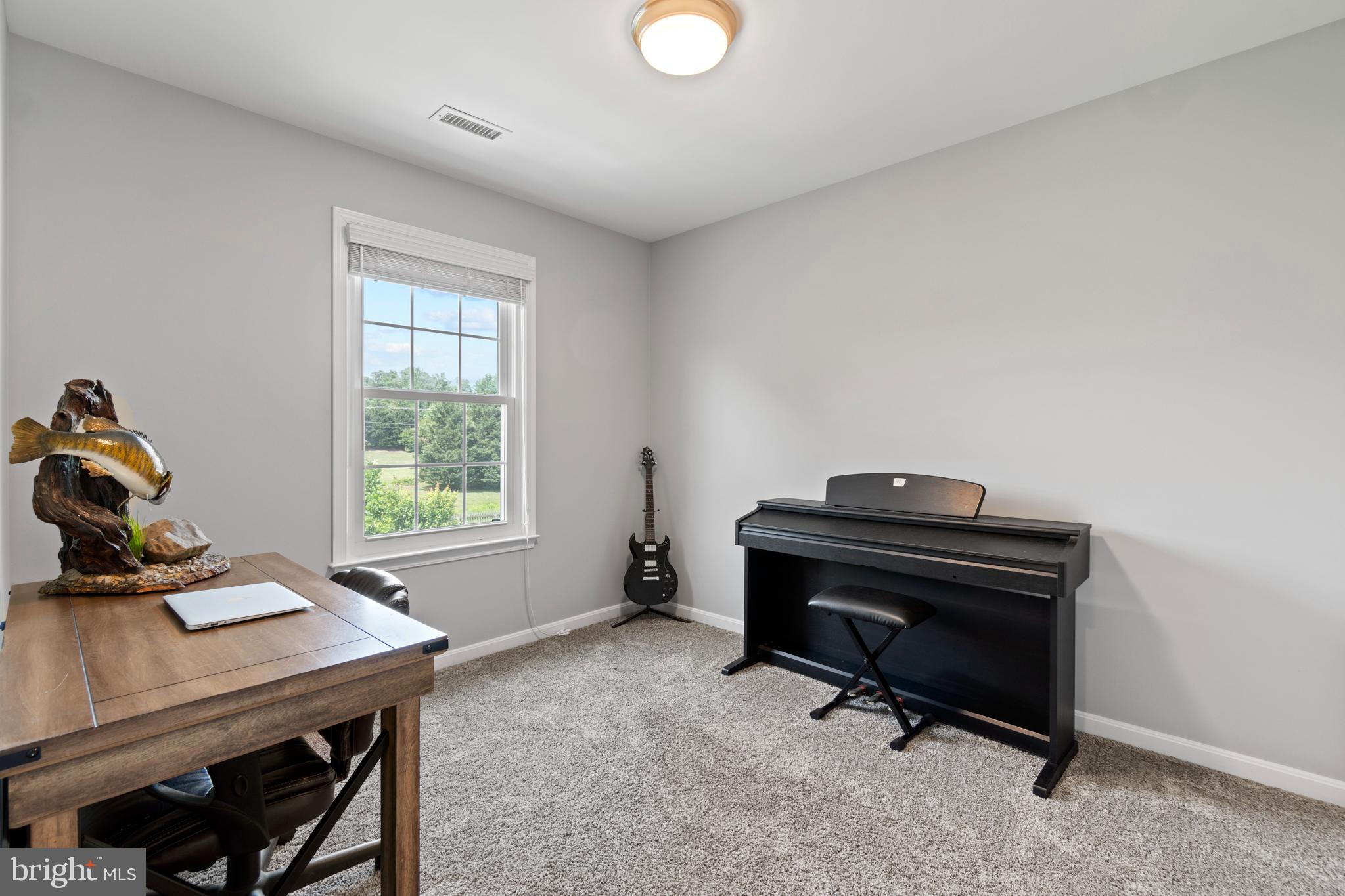 SMOKETREE - Residential