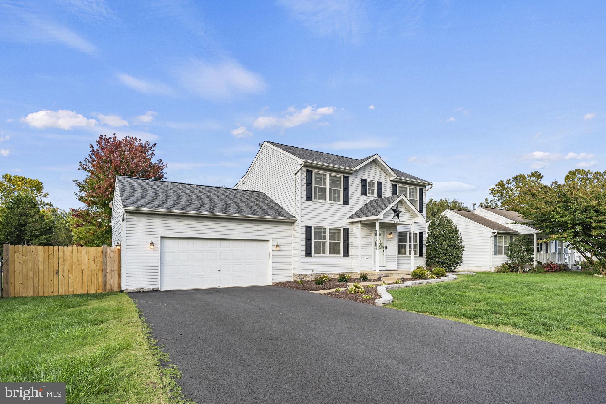 SMOKETREE - Residential