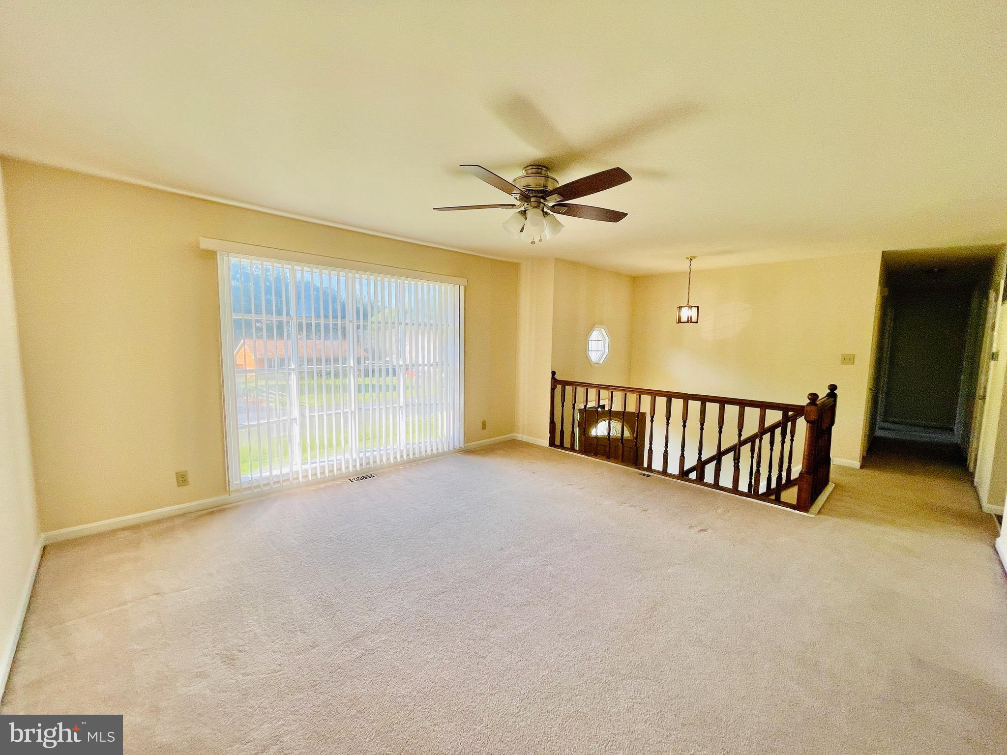 VISTA WOODS - Residential Lease