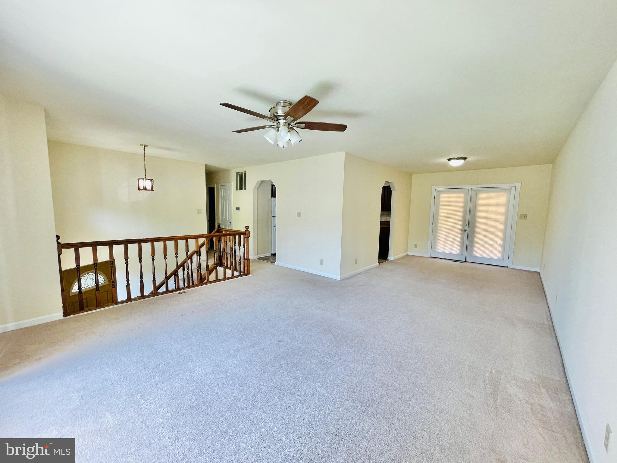 VISTA WOODS - Residential Lease