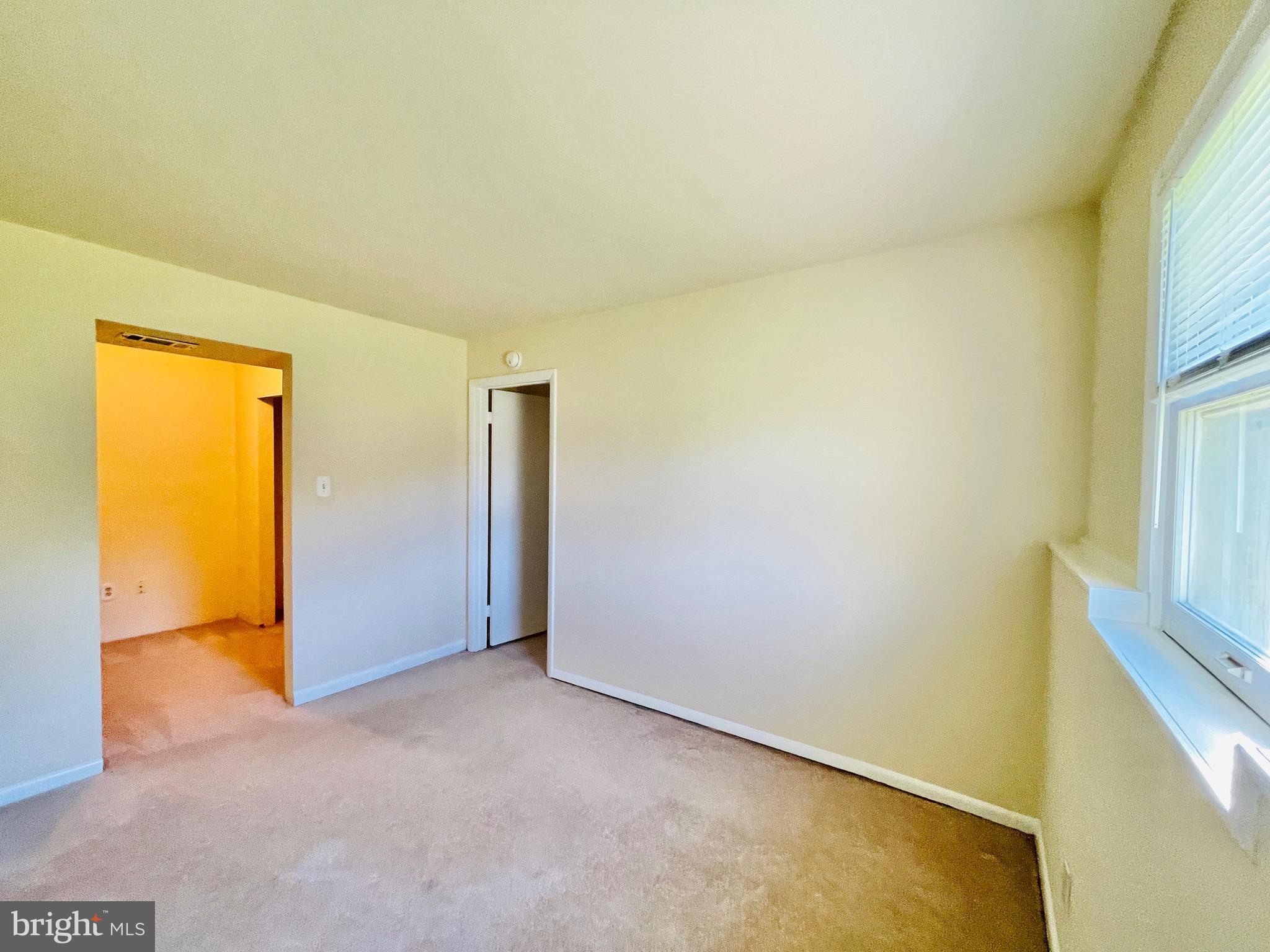 VISTA WOODS - Residential Lease