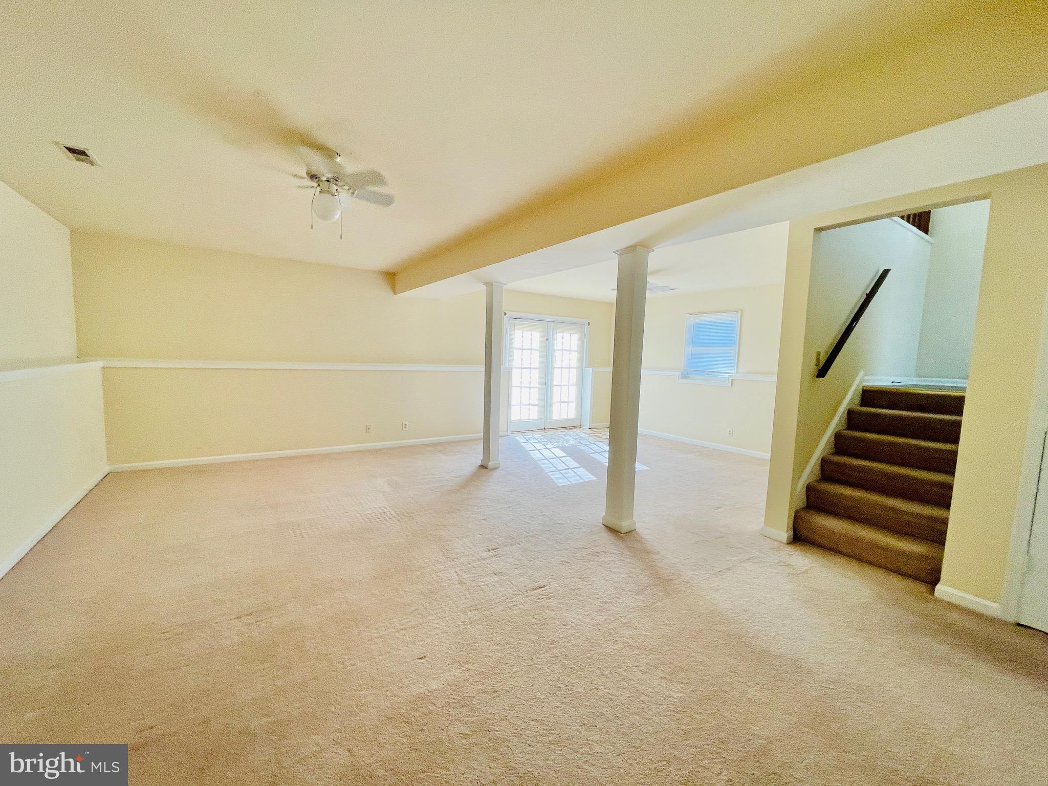 VISTA WOODS - Residential Lease