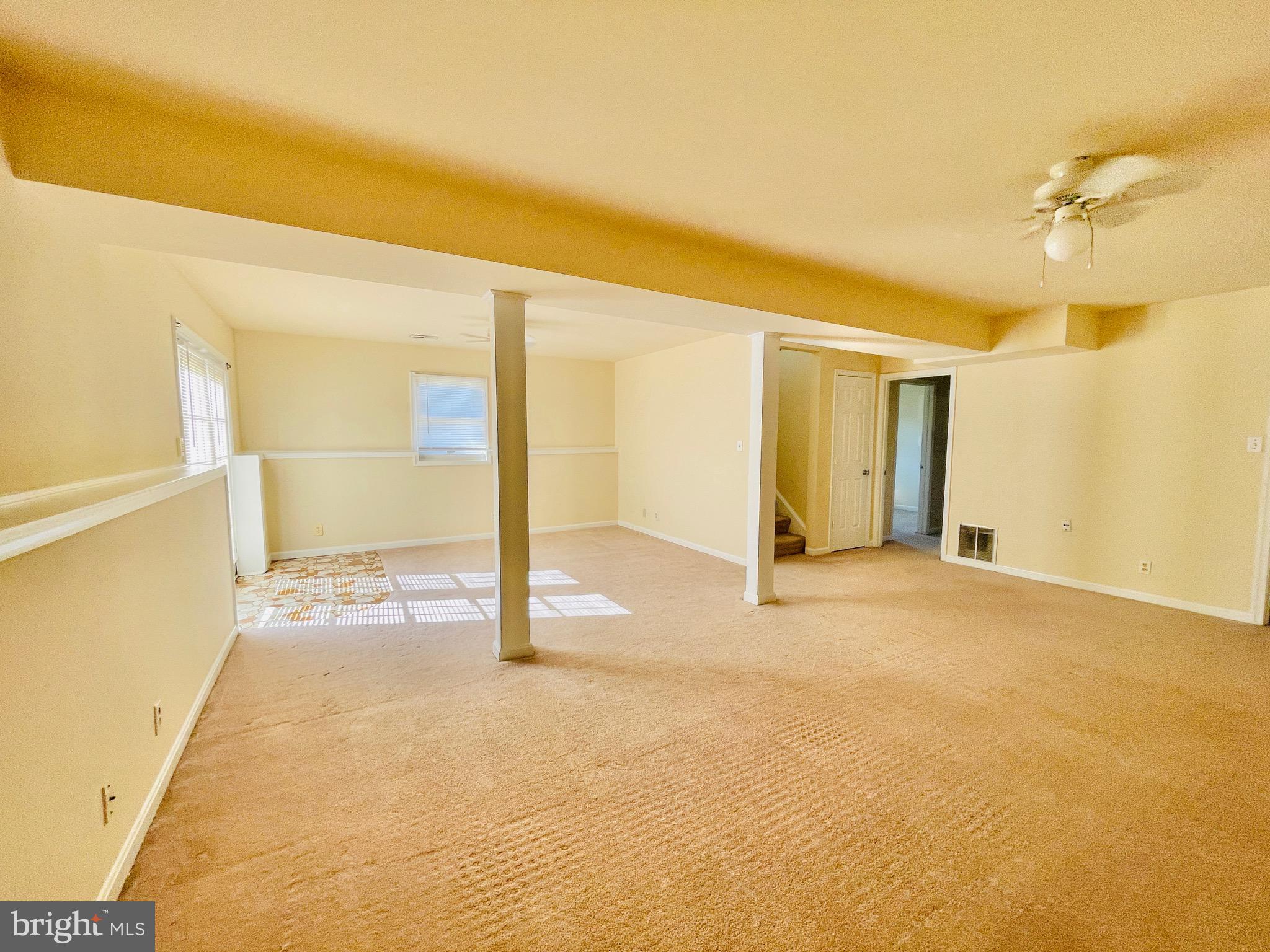 VISTA WOODS - Residential Lease