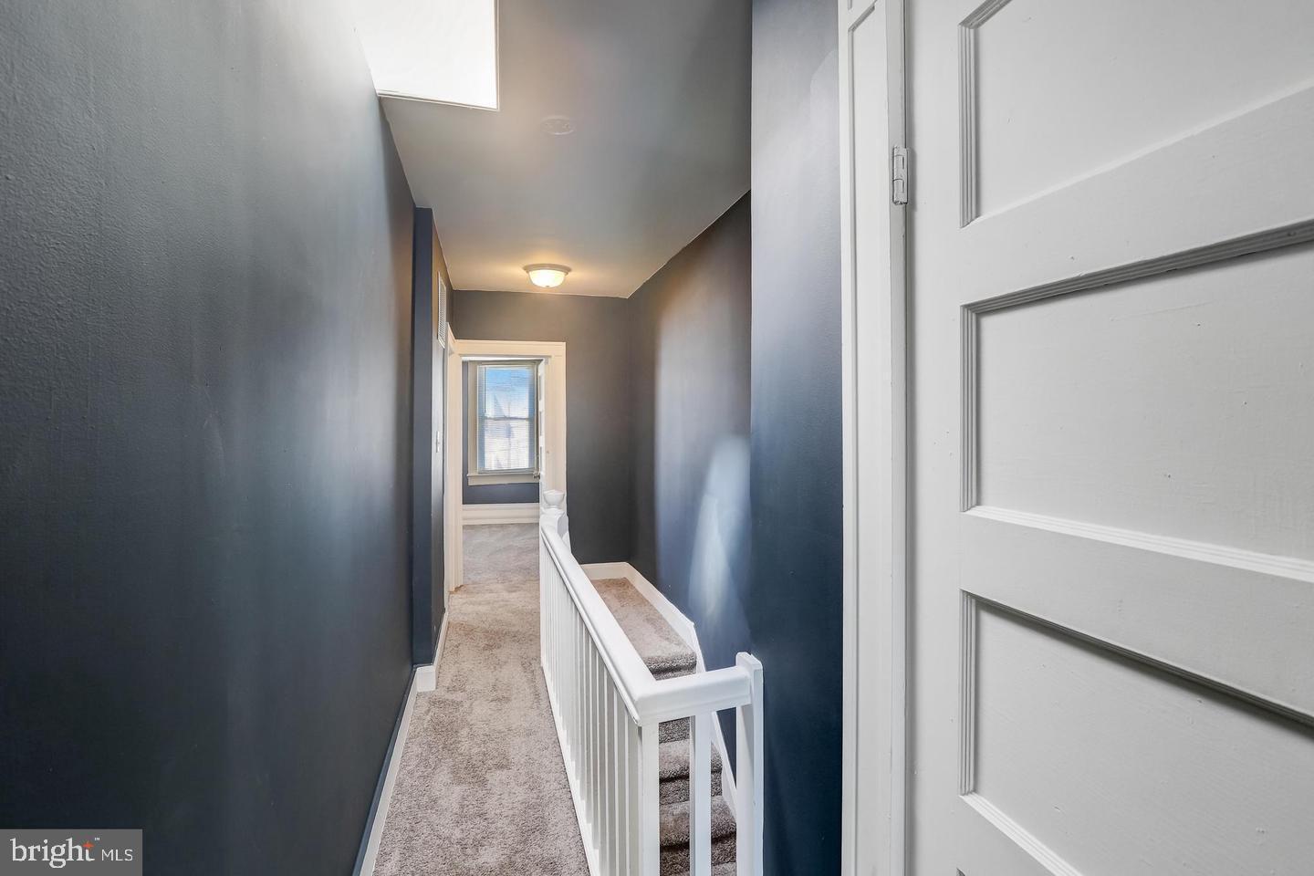 ELLWOOD PARK - Residential Lease