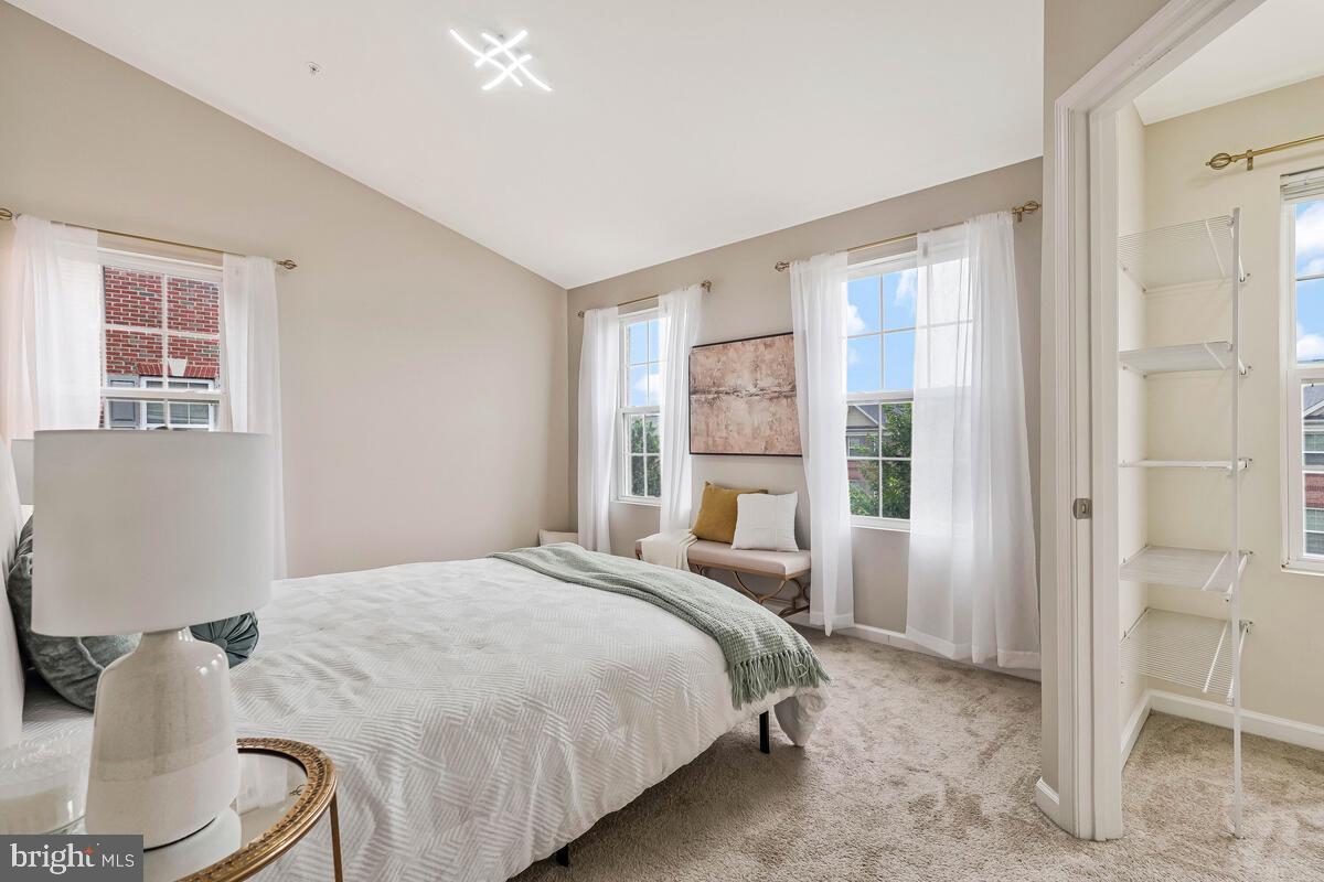 ST CHARLES GLENEAGLES - Residential