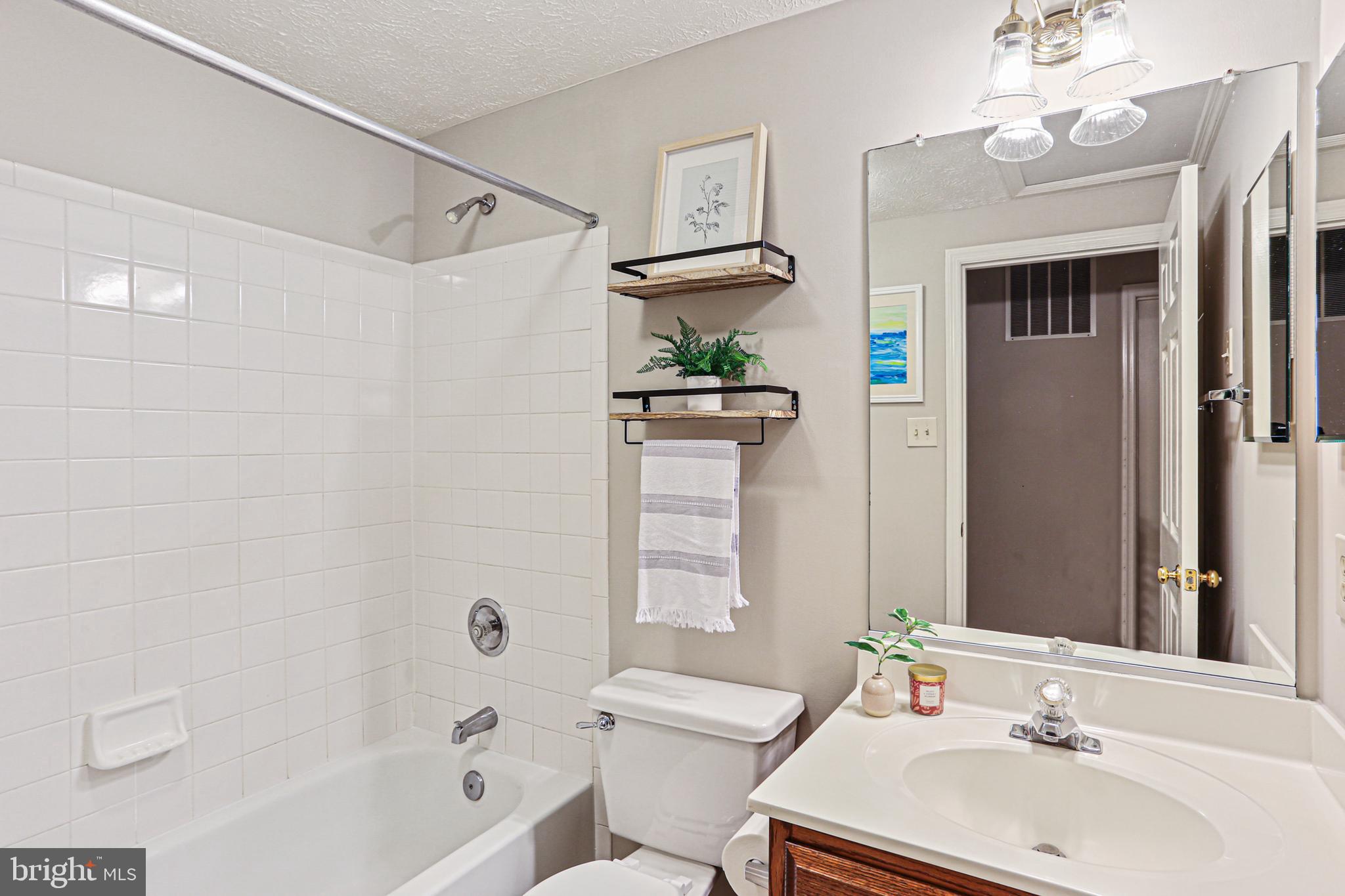 BANNEKER PLACE - Residential