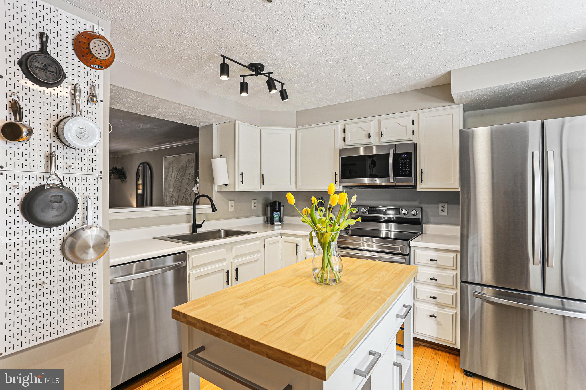 BANNEKER PLACE - Residential