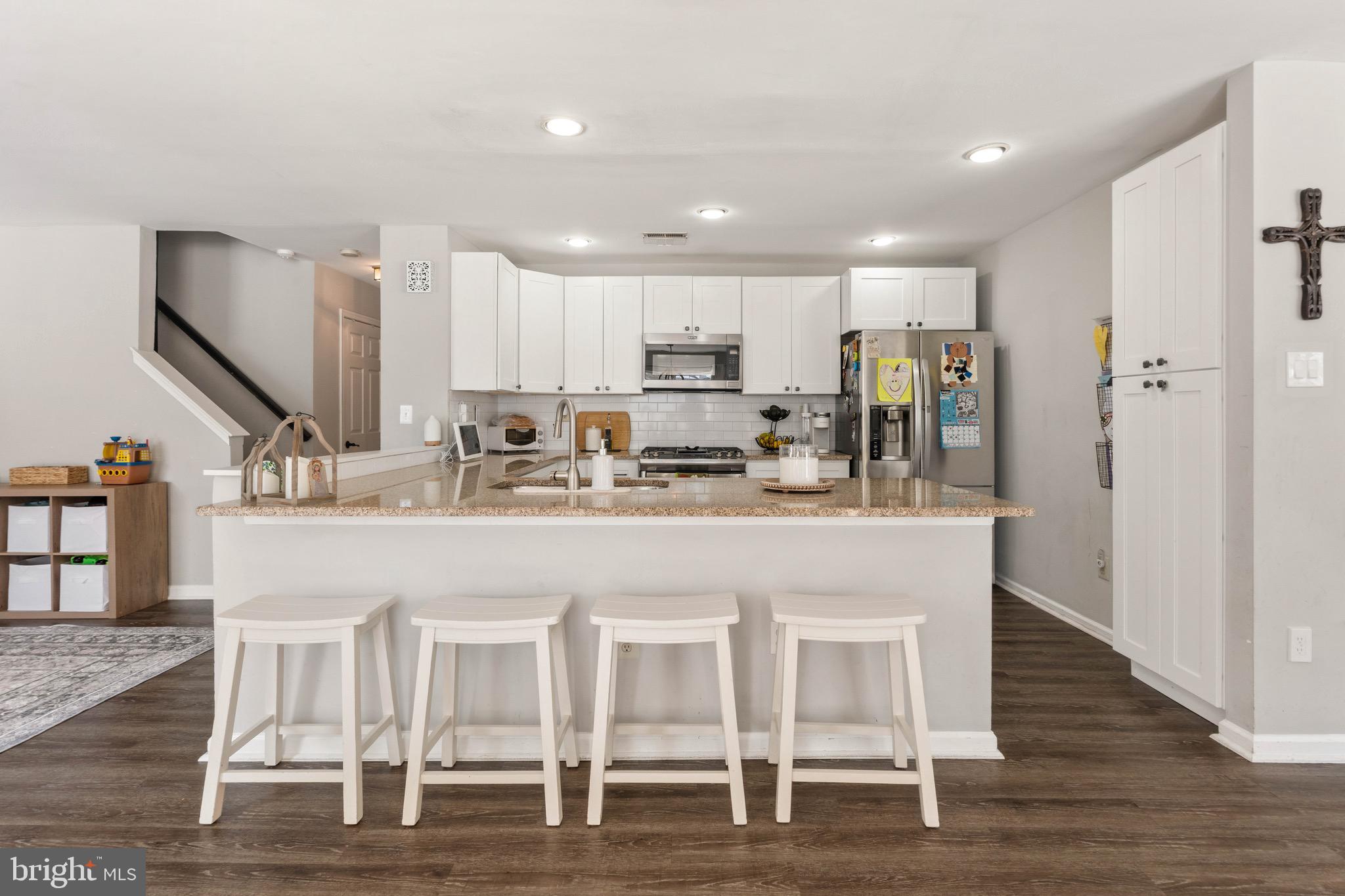 BROOKSTONE - Residential