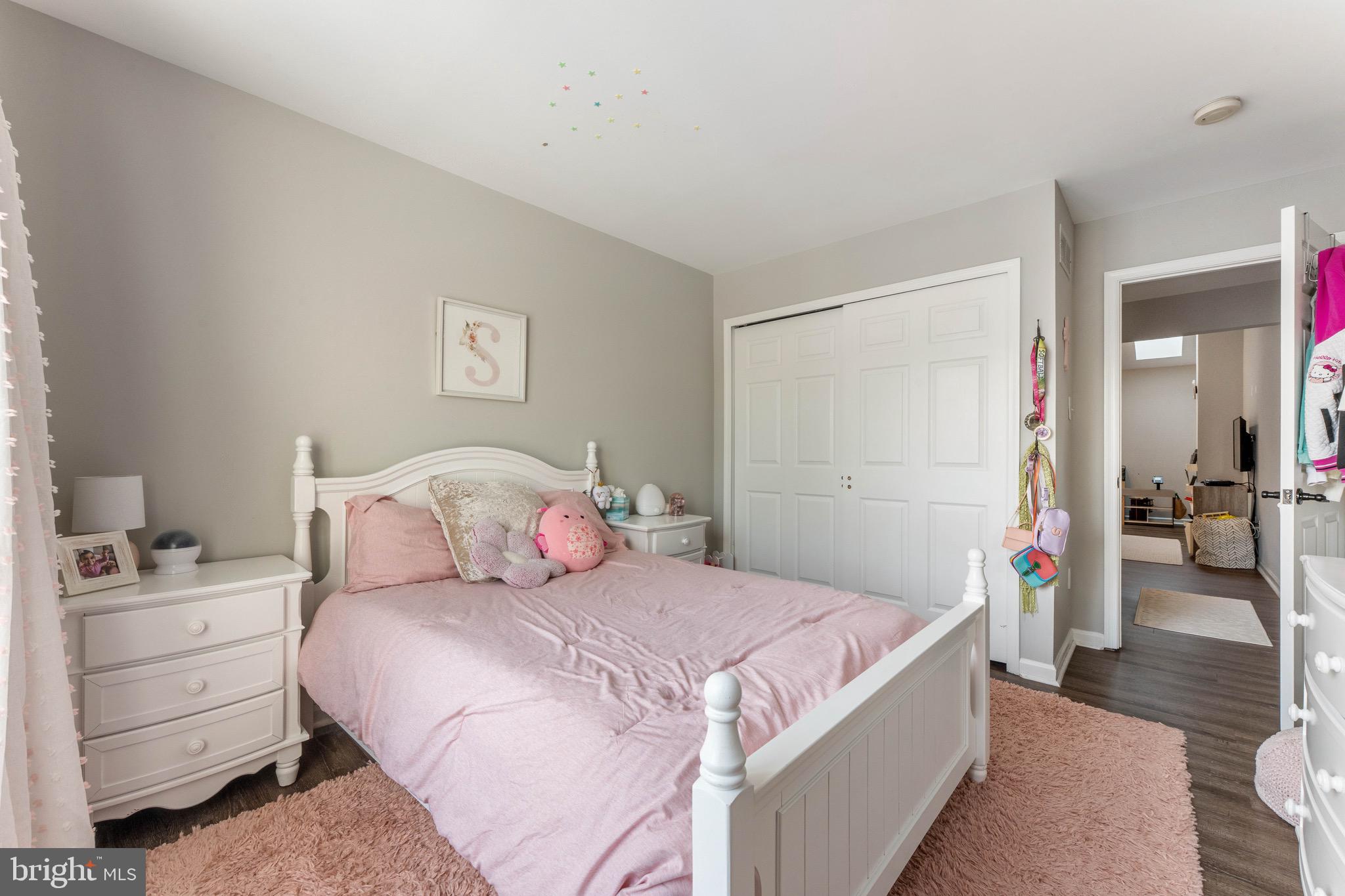 BROOKSTONE - Residential