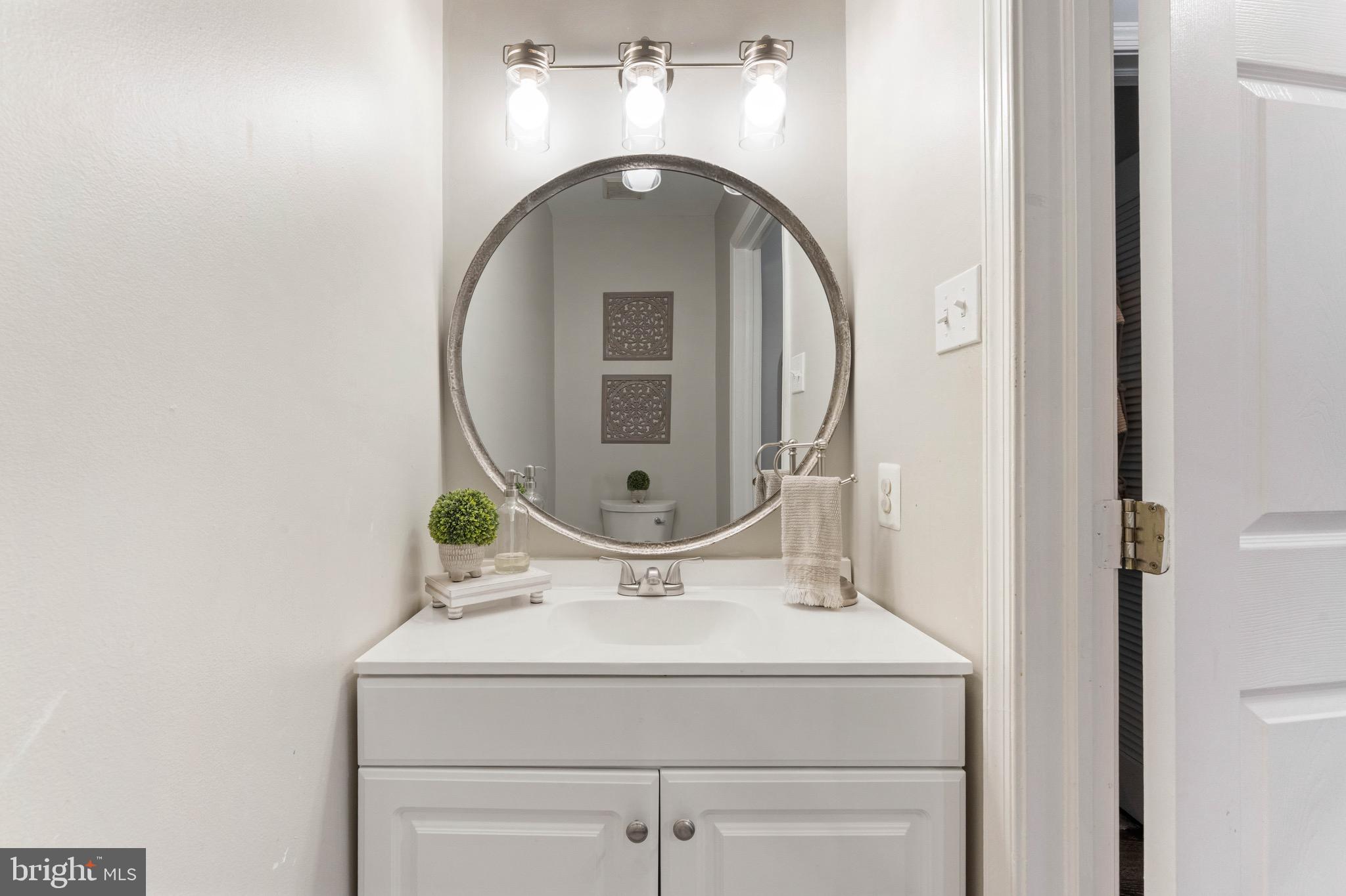 BROOKSTONE - Residential