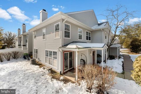 1302 WATERFORD ROAD 8 YARDLEY PA 19067