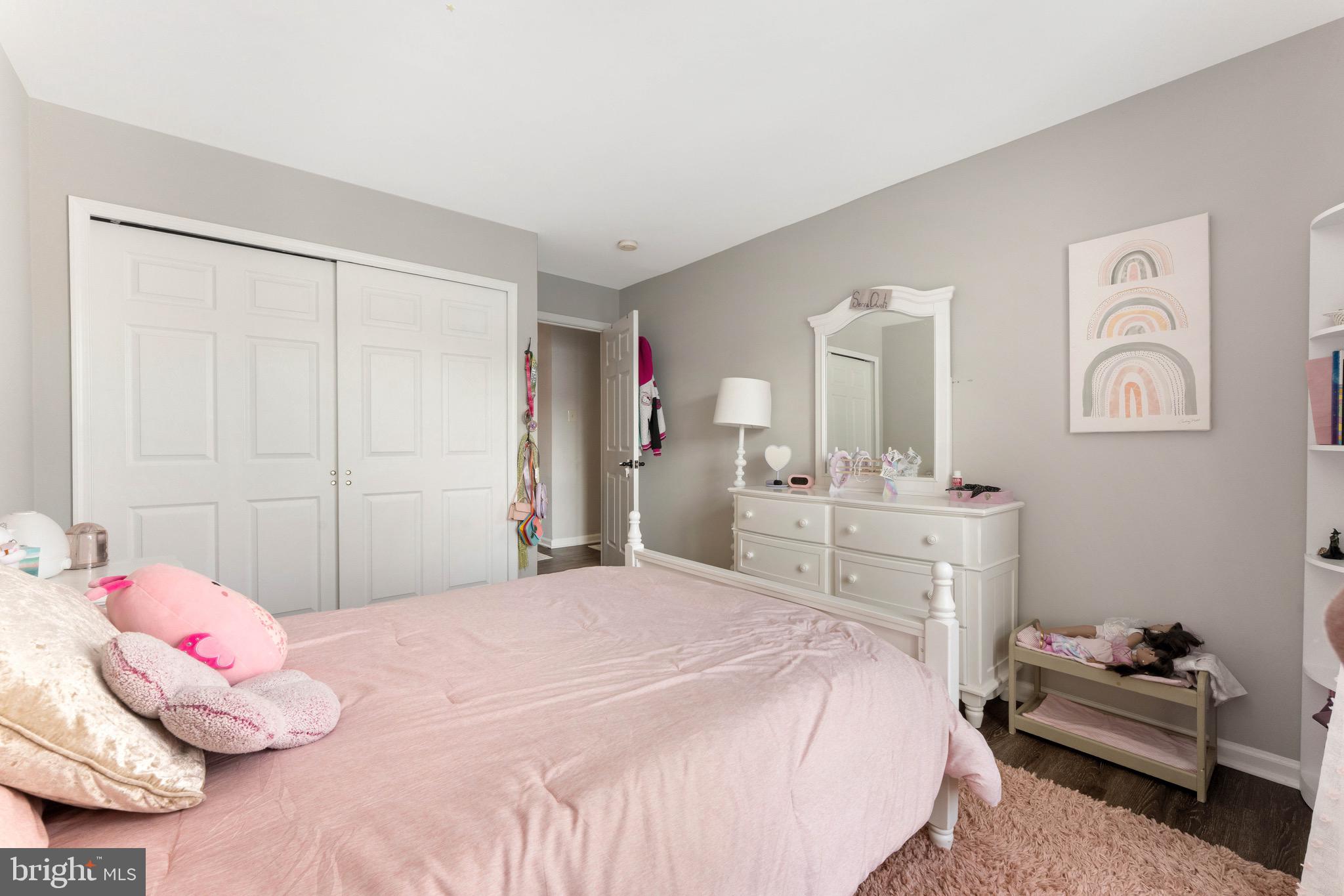 BROOKSTONE - Residential