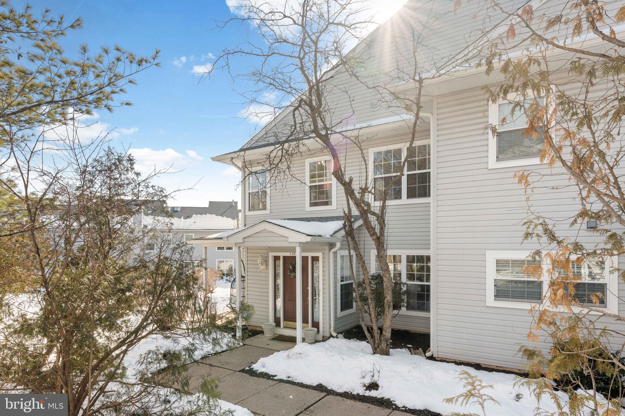 1302 WATERFORD ROAD 8