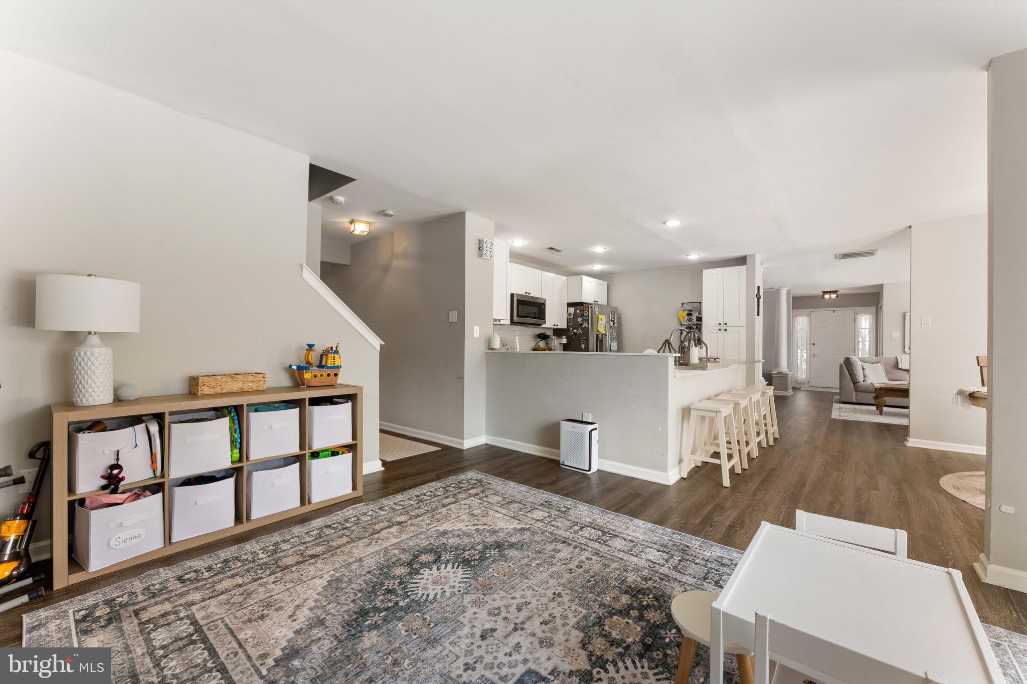 BROOKSTONE - Residential