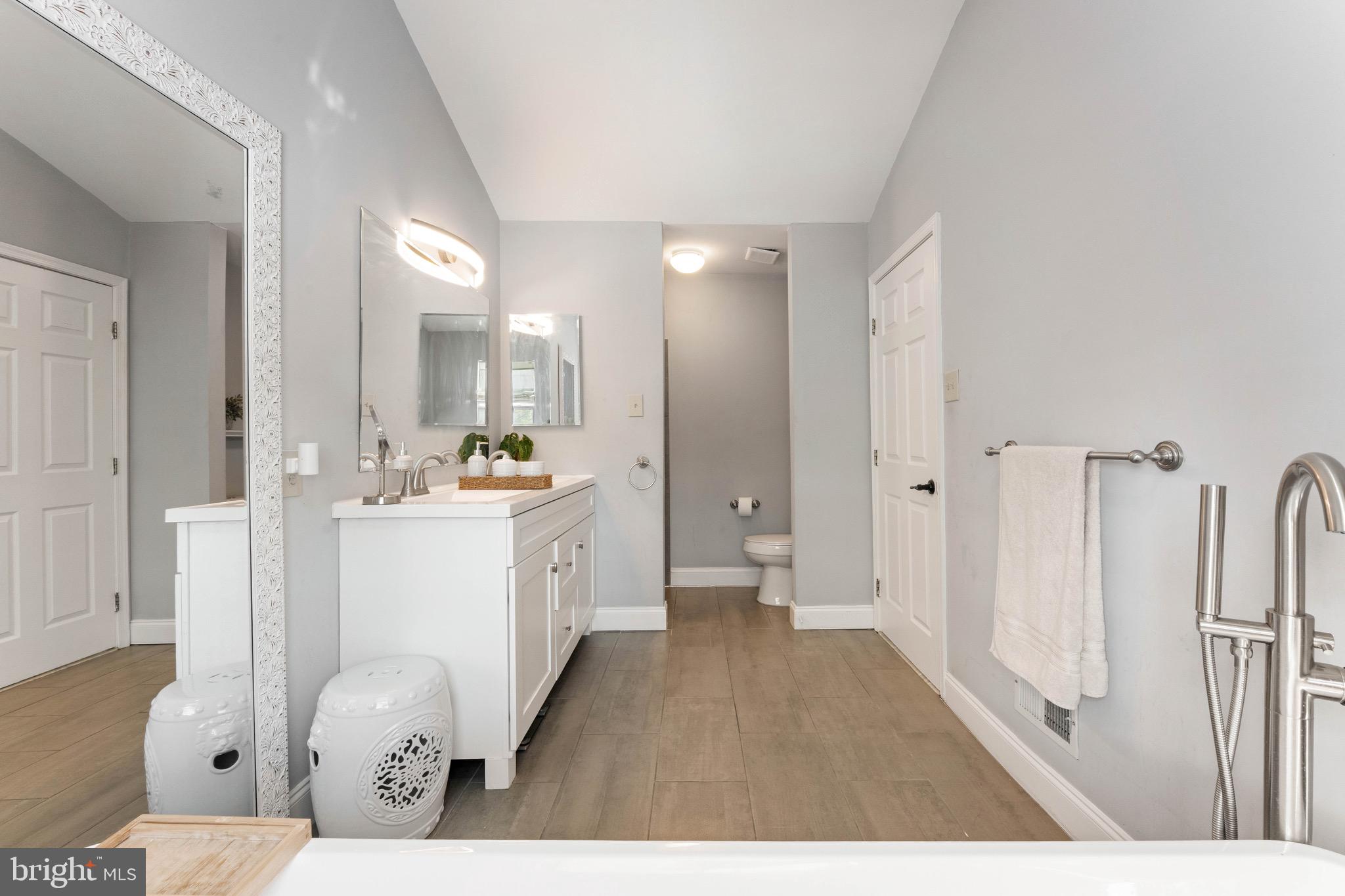 BROOKSTONE - Residential