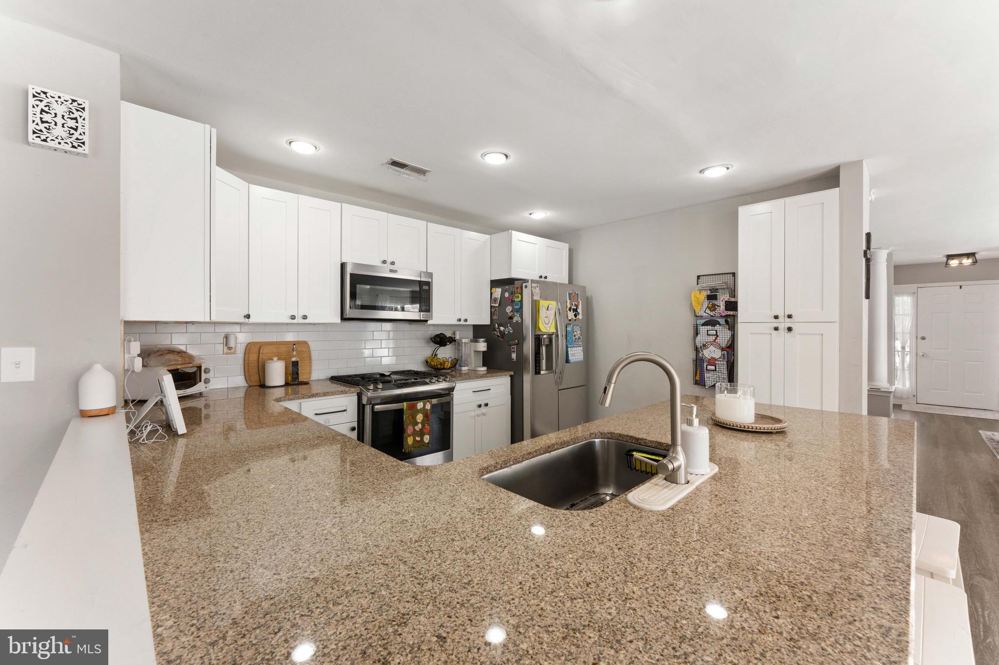 BROOKSTONE - Residential