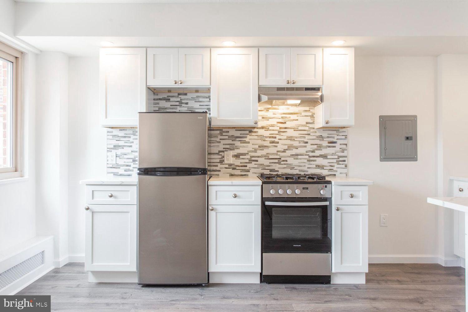 2101 CHESTNUT STREET 17 1025