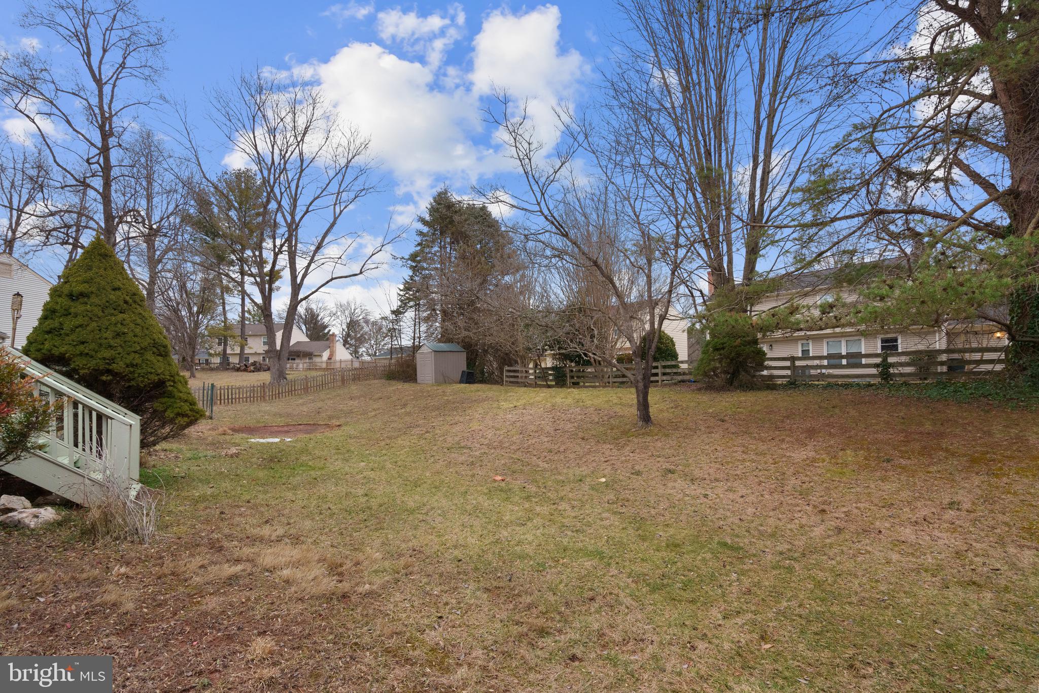 SIGNAL HILL - Residential