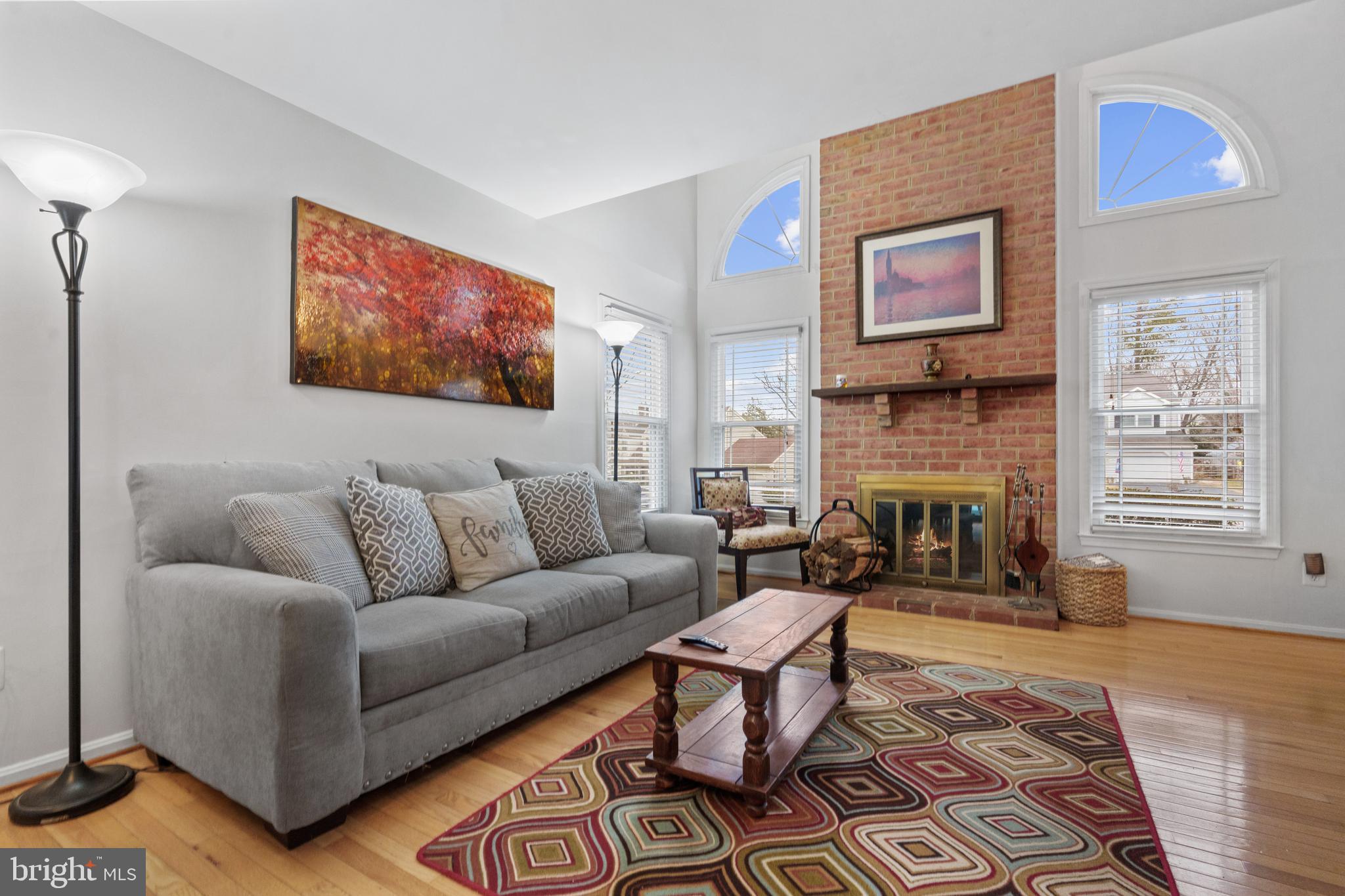 SIGNAL HILL - Residential