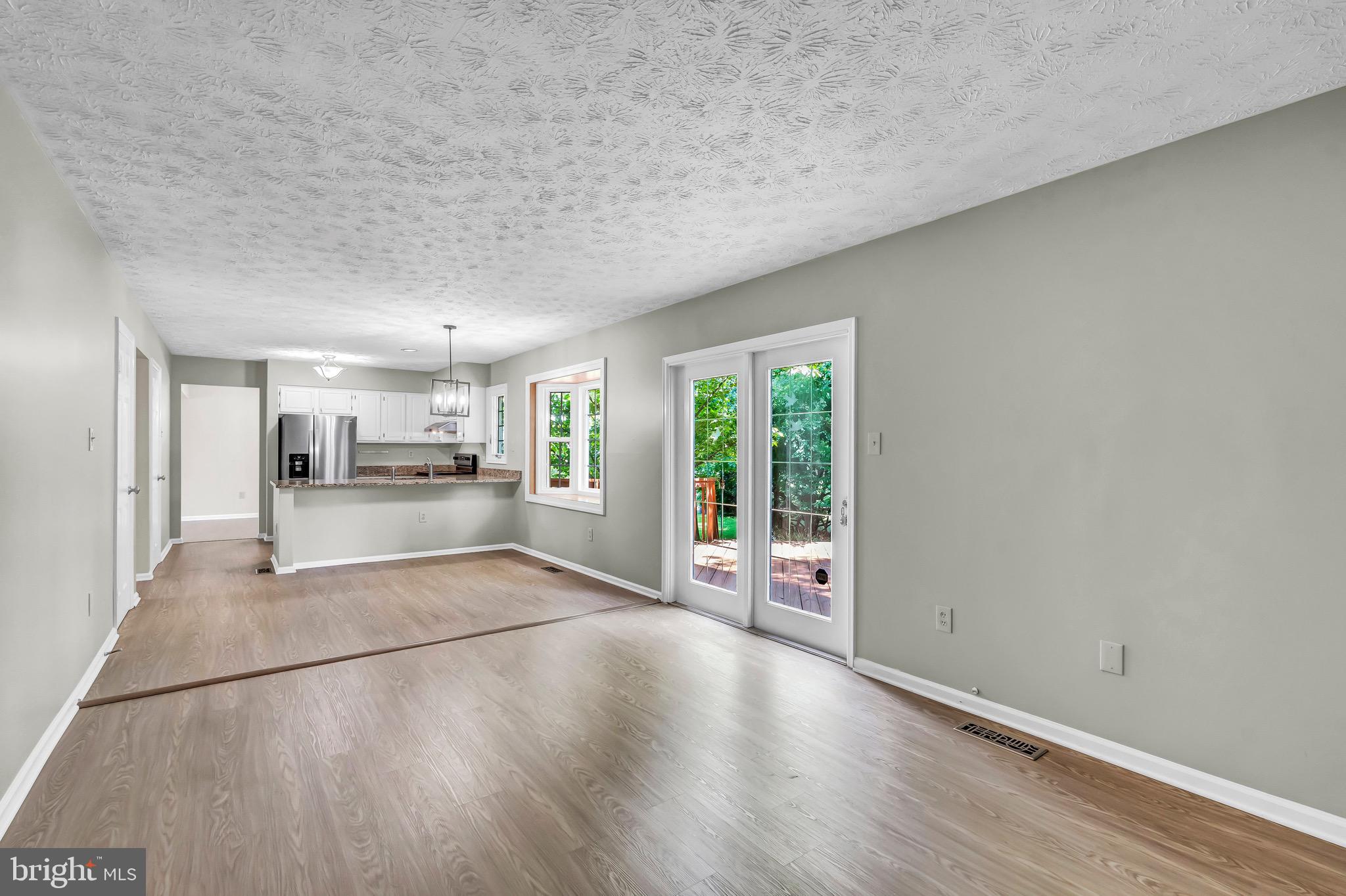 DUFIEF MILL - Residential Lease