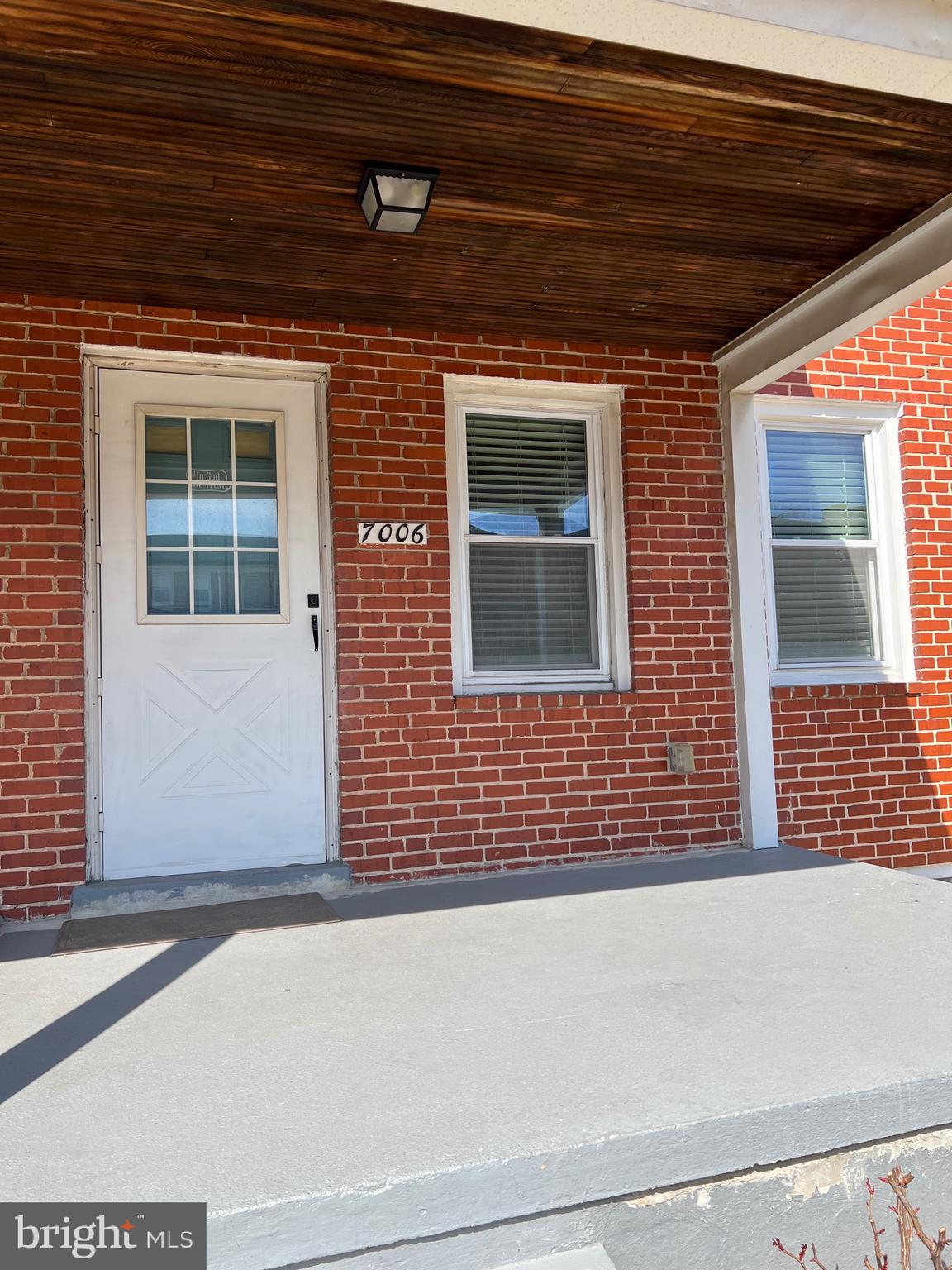 EASTWOOD - Residential