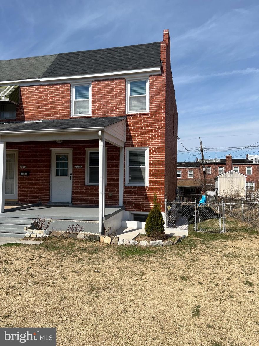 **Buyer financing didn't go t,    Available now as 05/01/2025 ***

All brick house with newest double hung Vinyl windows, appliances,  new Microwave,  A/C, Furnace,  Hot water heater and New roof.  Fully finish Basement with full bath
Enjoy the front Porch with new concrete walking side and space for flowers,
Newest quartz kitchen counter,  refinished hardwood floors throughout, concrete BBQ grill.... more to see...

Close to 95, mayor roads, Shopping...