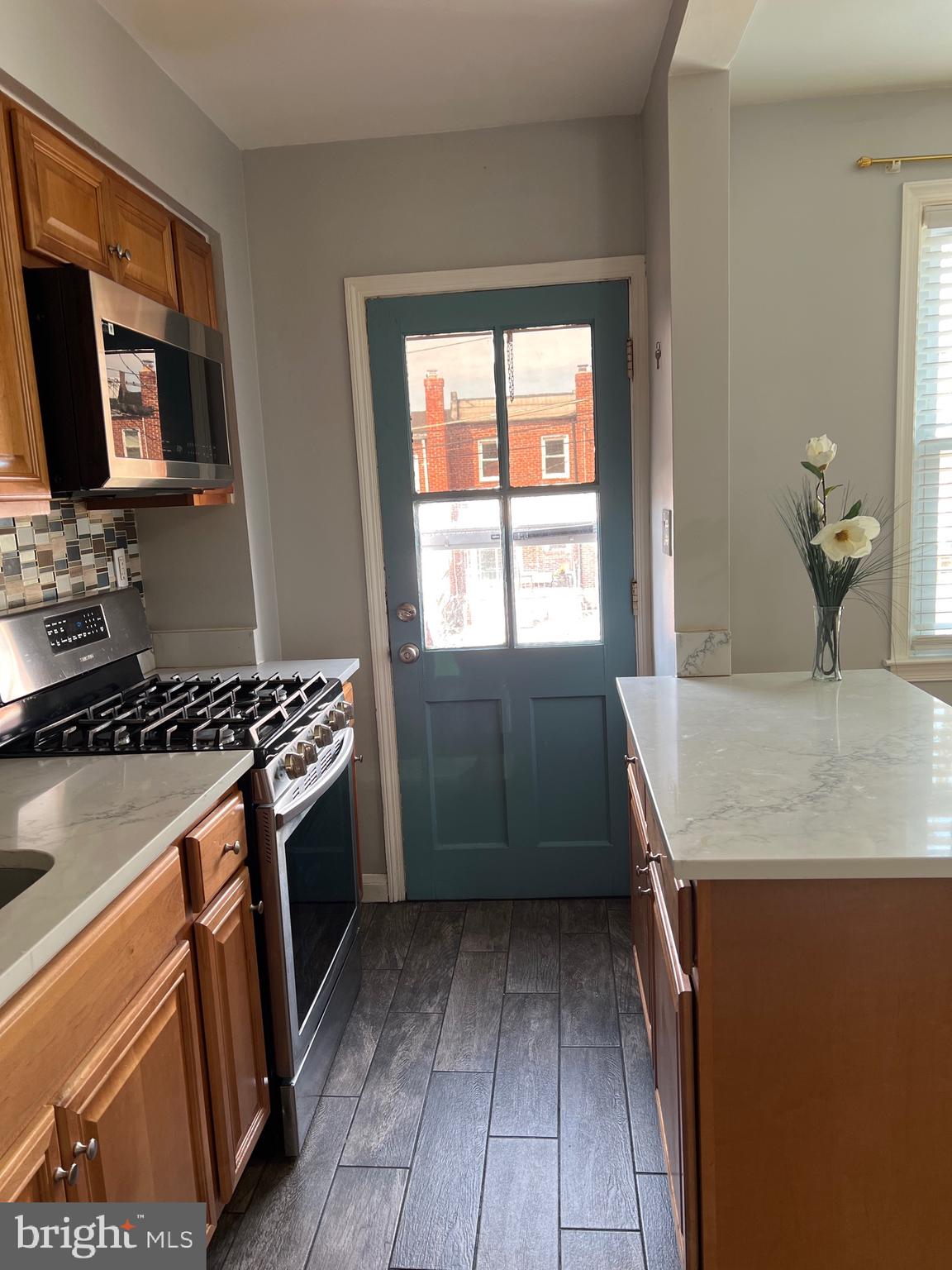 EASTWOOD - Residential