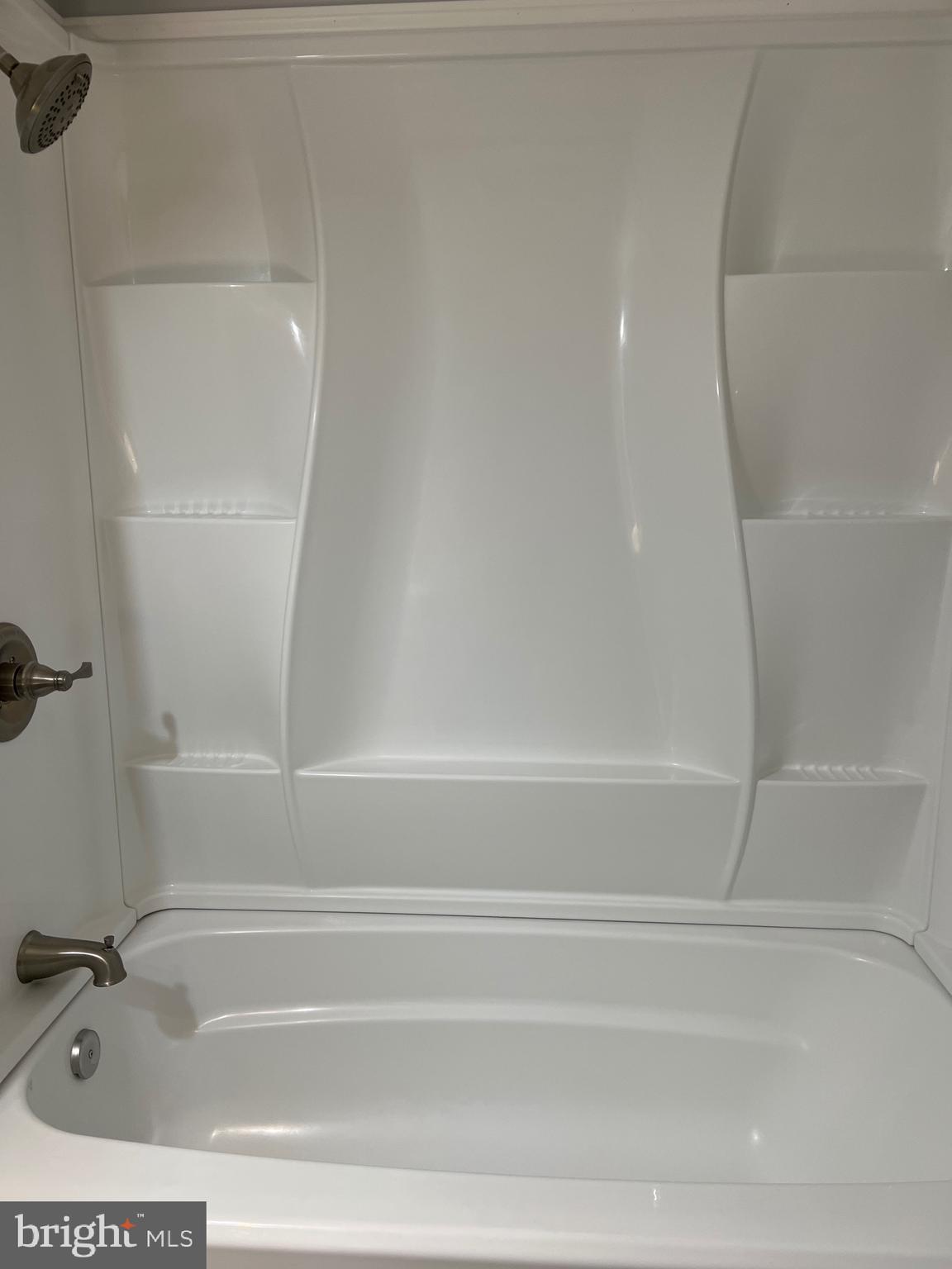 EASTWOOD - Residential