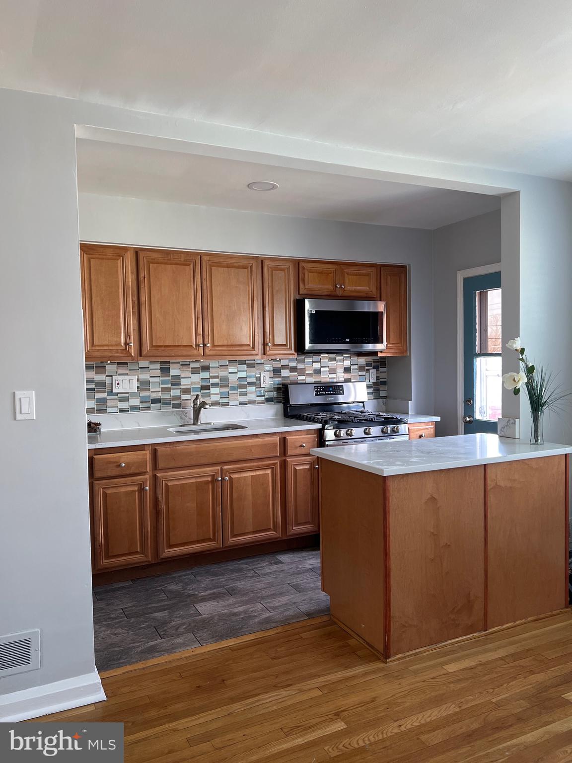EASTWOOD - Residential